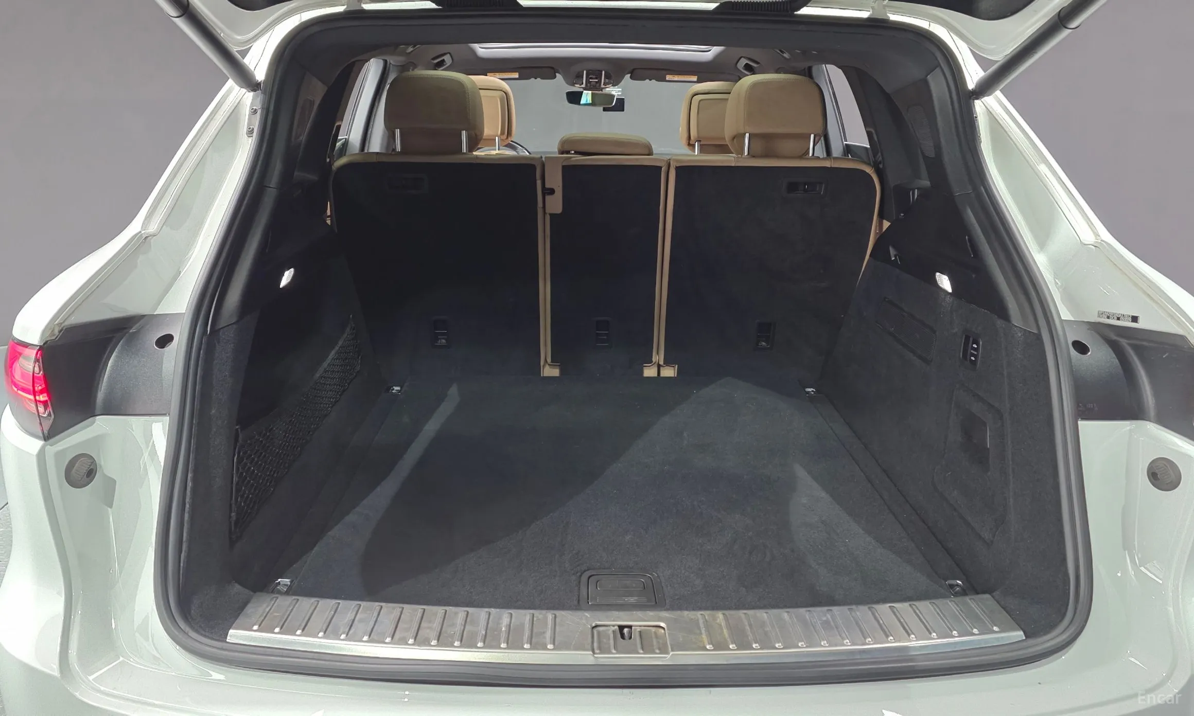 Porsche Cayenne (PO536) превью 18
