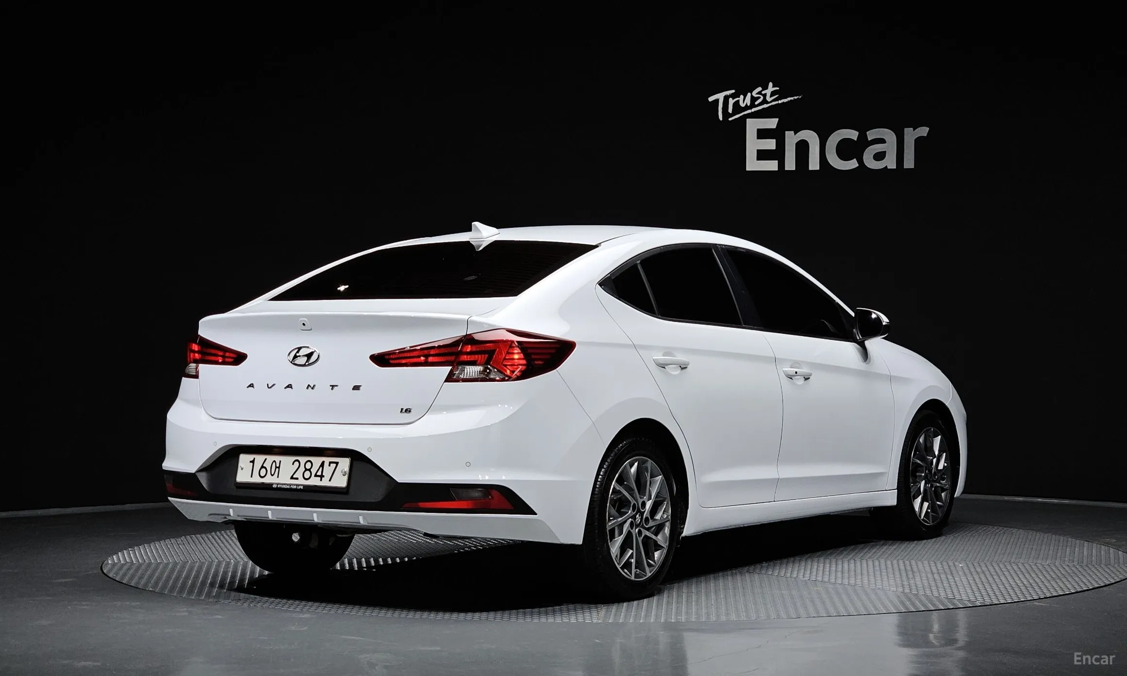 Hyundai Avante AD