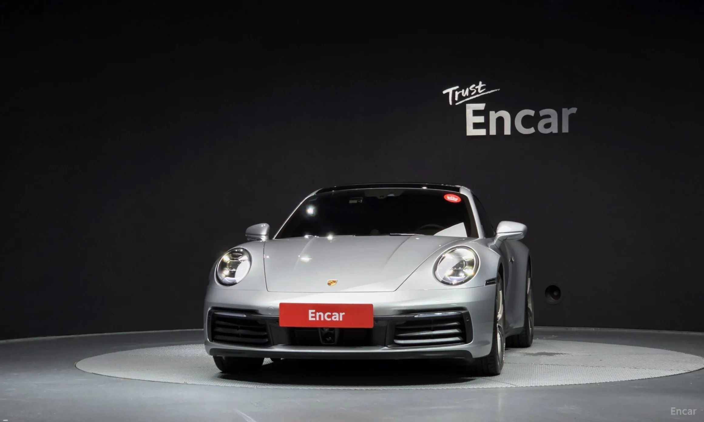 Porsche 911 (992) превью 3
