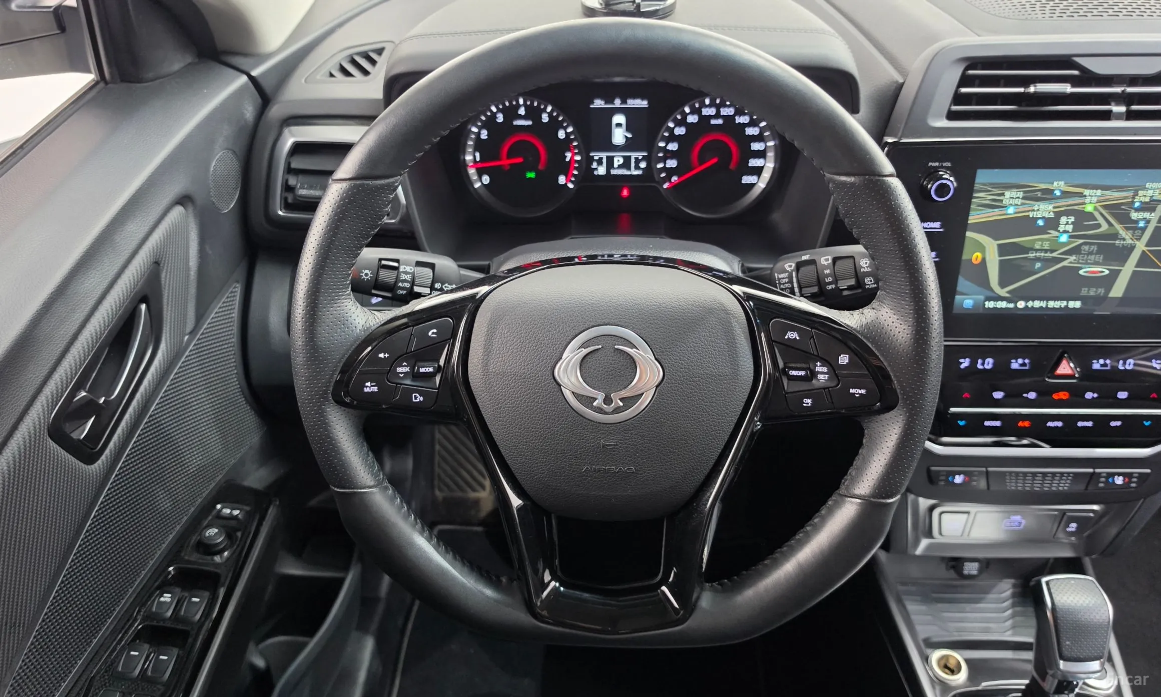 KG Mobility (SsangYong) Tivoli превью 13