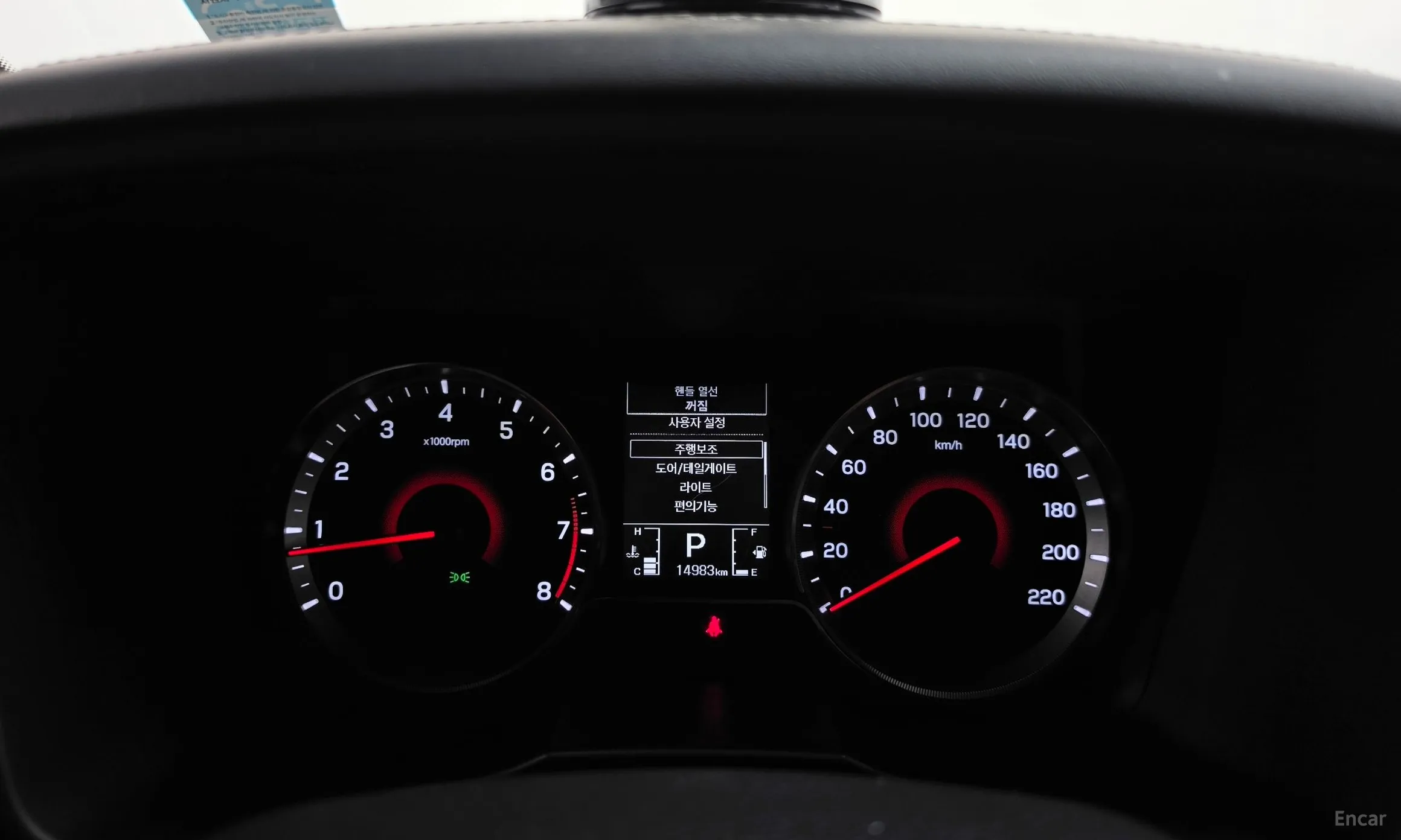 KG Mobility (SsangYong) Tivoli превью 8