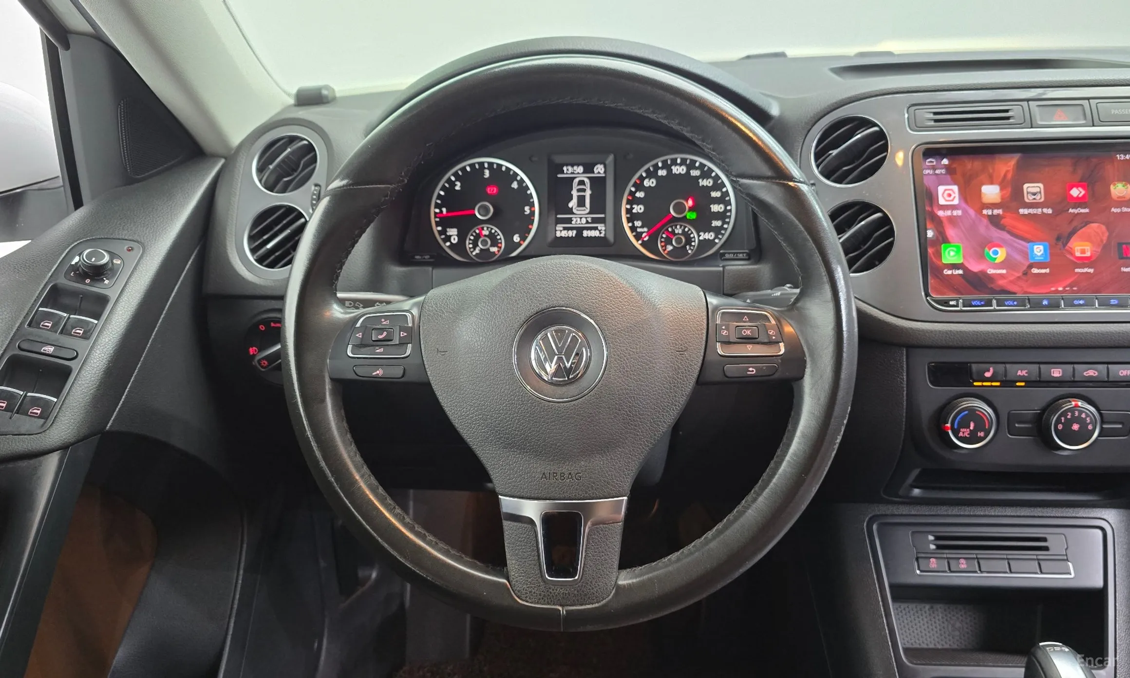 Volkswagen New Tiguan превью 13