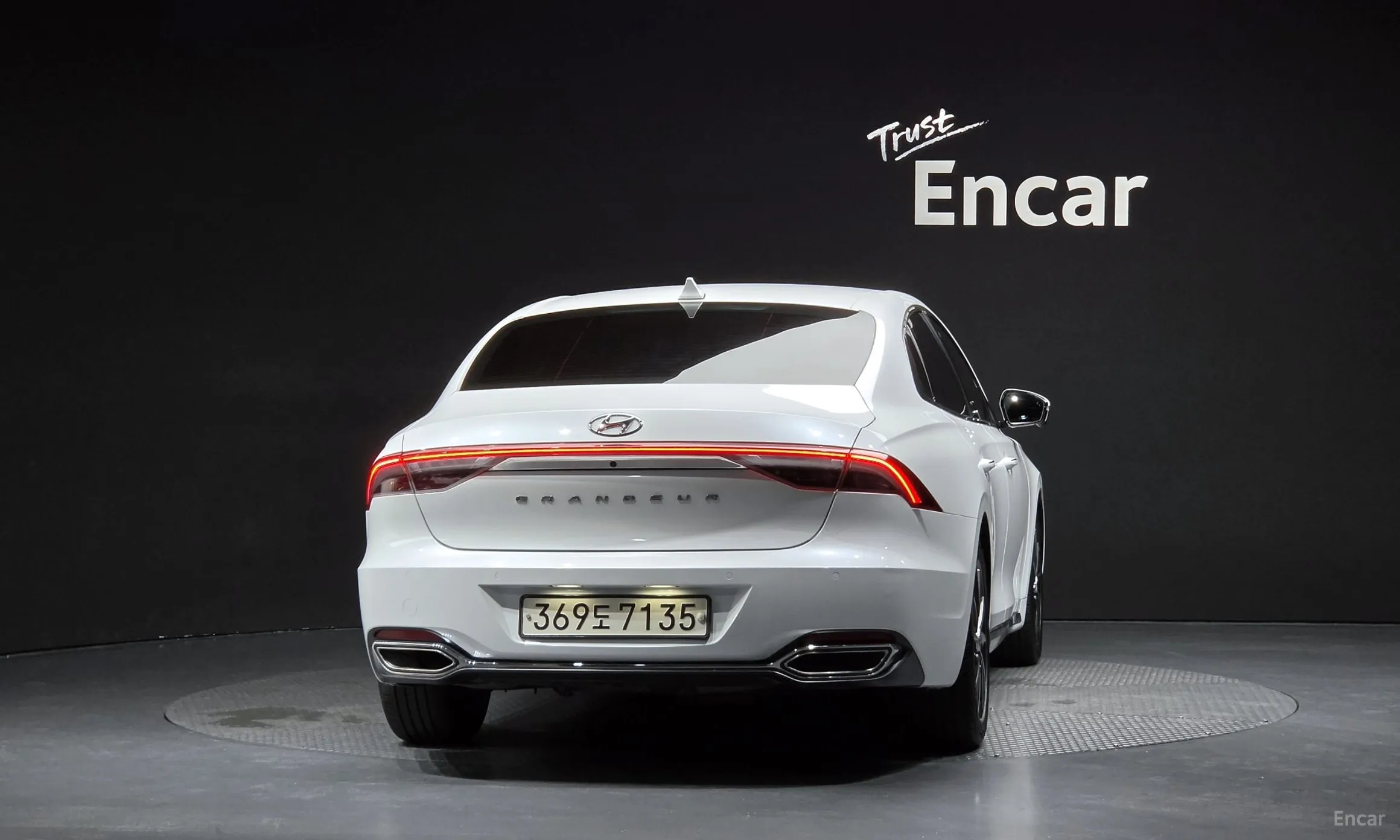 Hyundai Grandeur IG превью 4