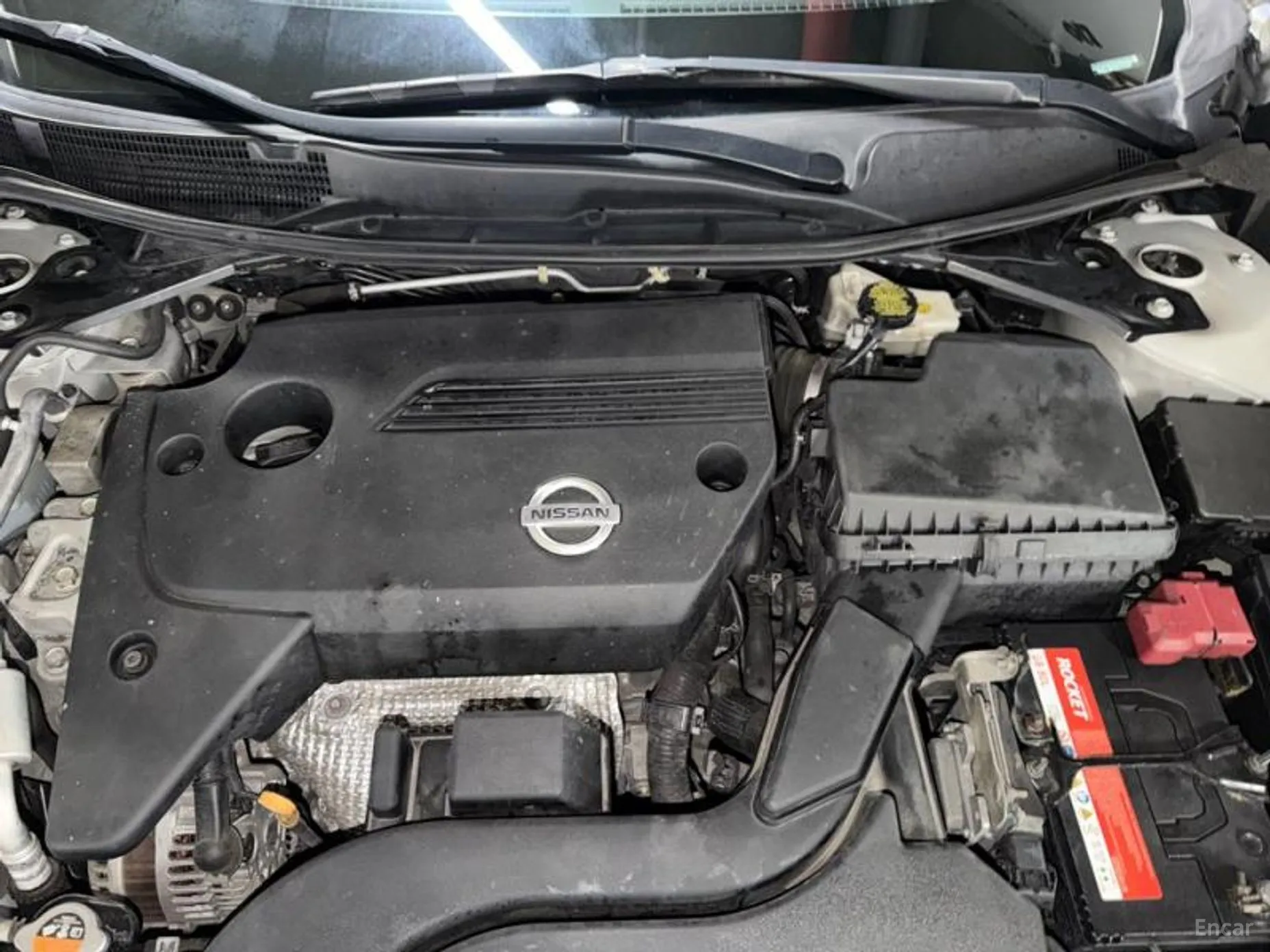 Nissan Altima превью 19