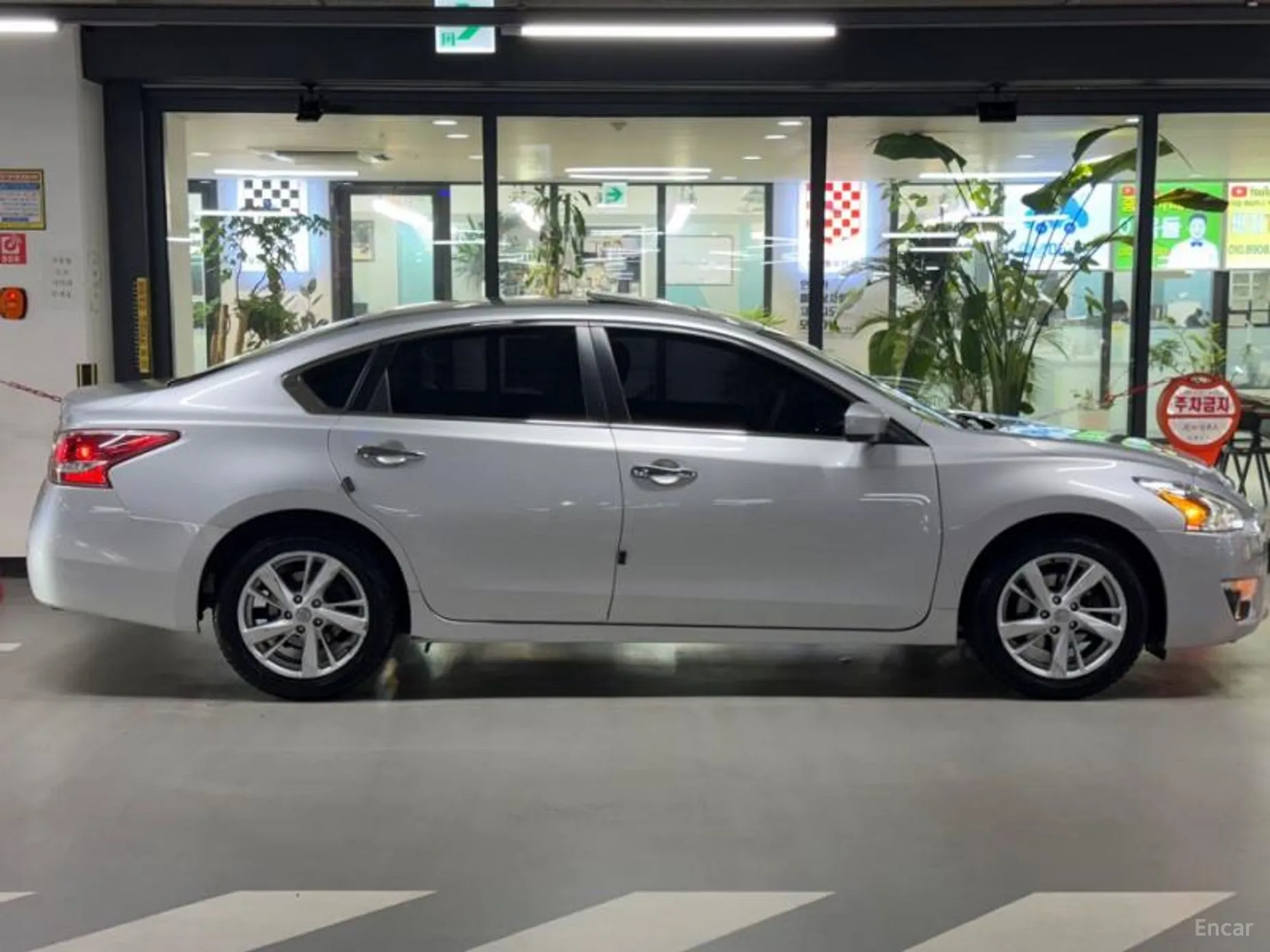Nissan Altima превью 3