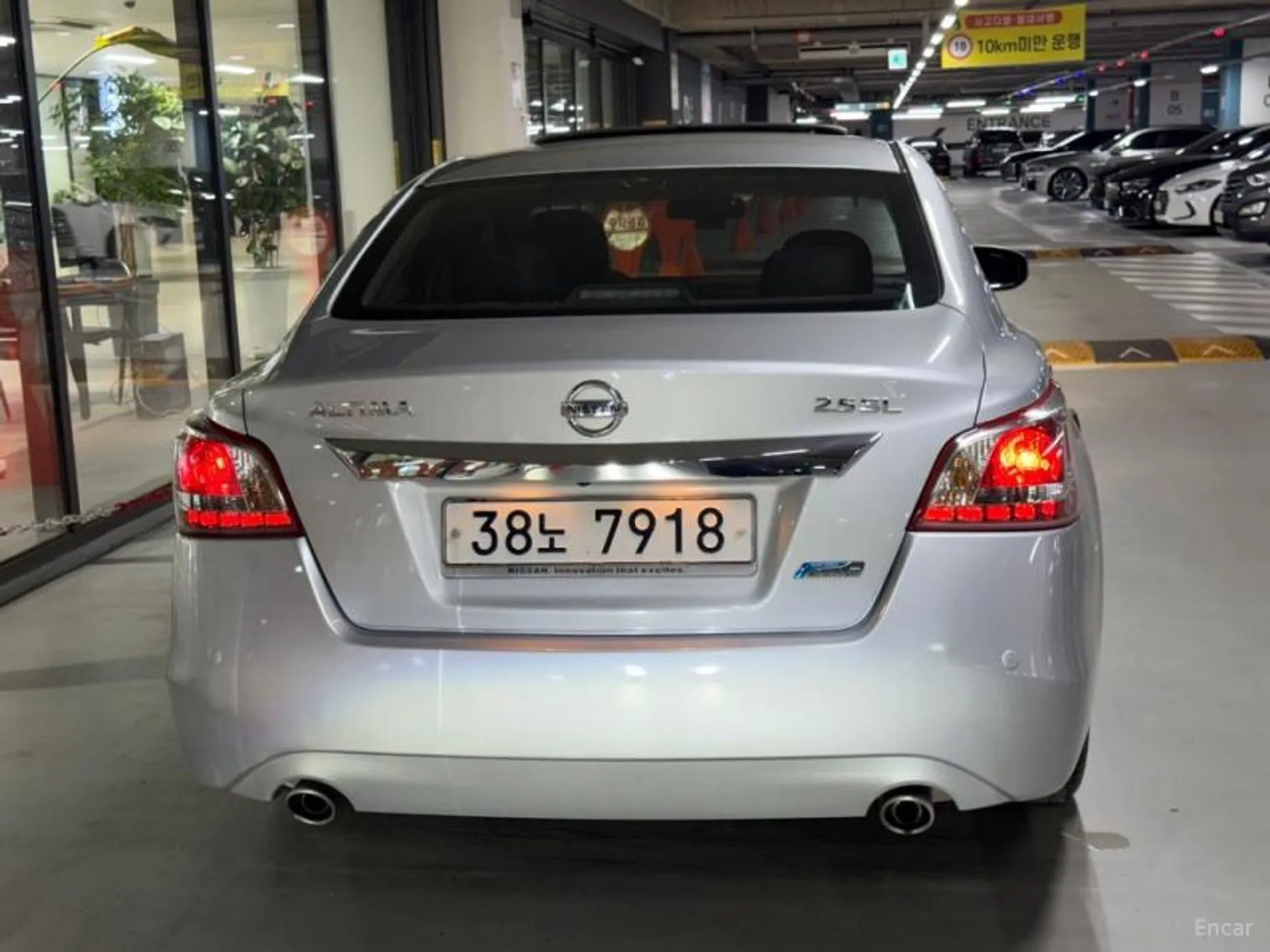 Nissan Altima превью 5