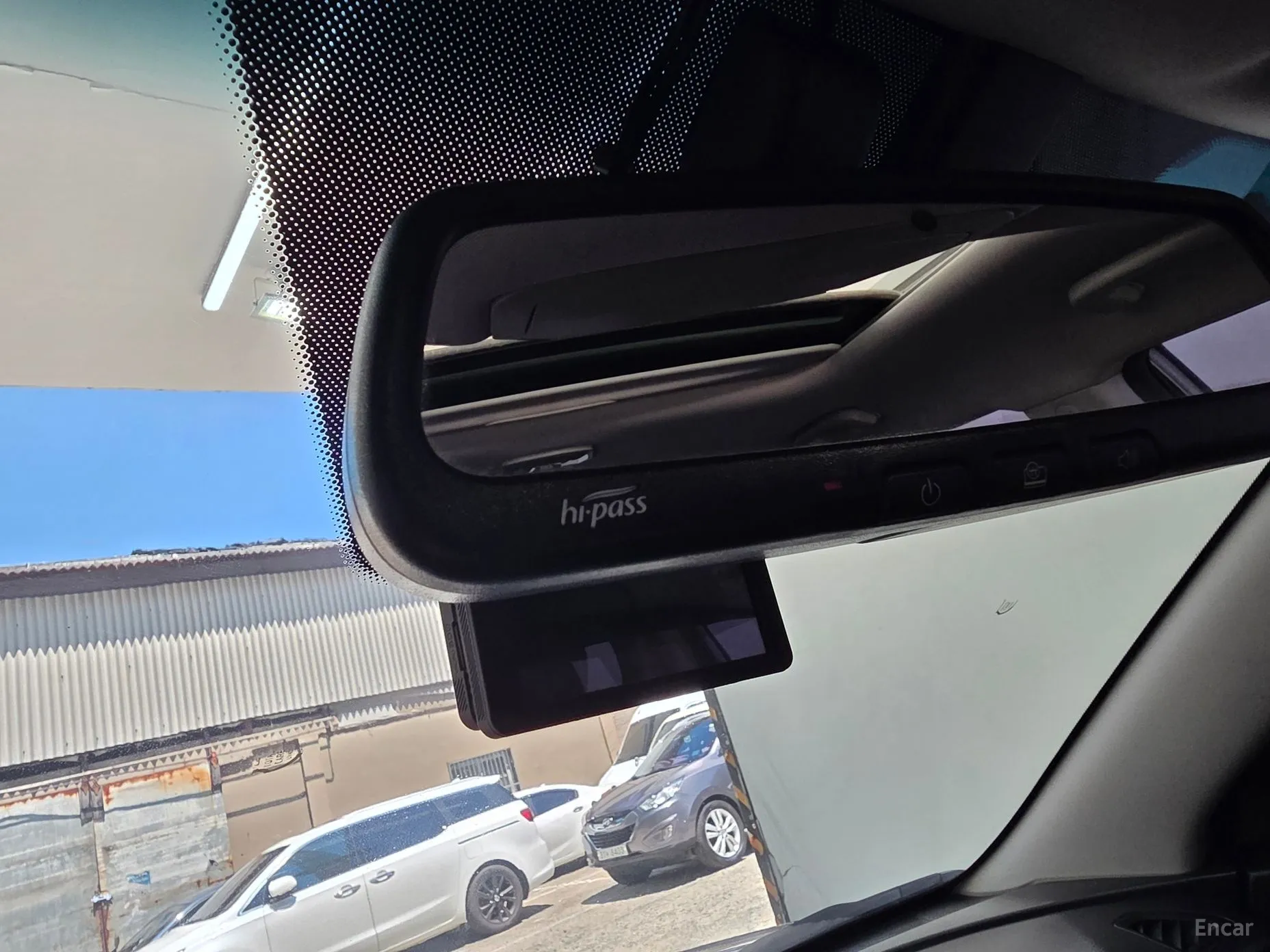 KG Mobility (SsangYong) Tivoli Air превью 15