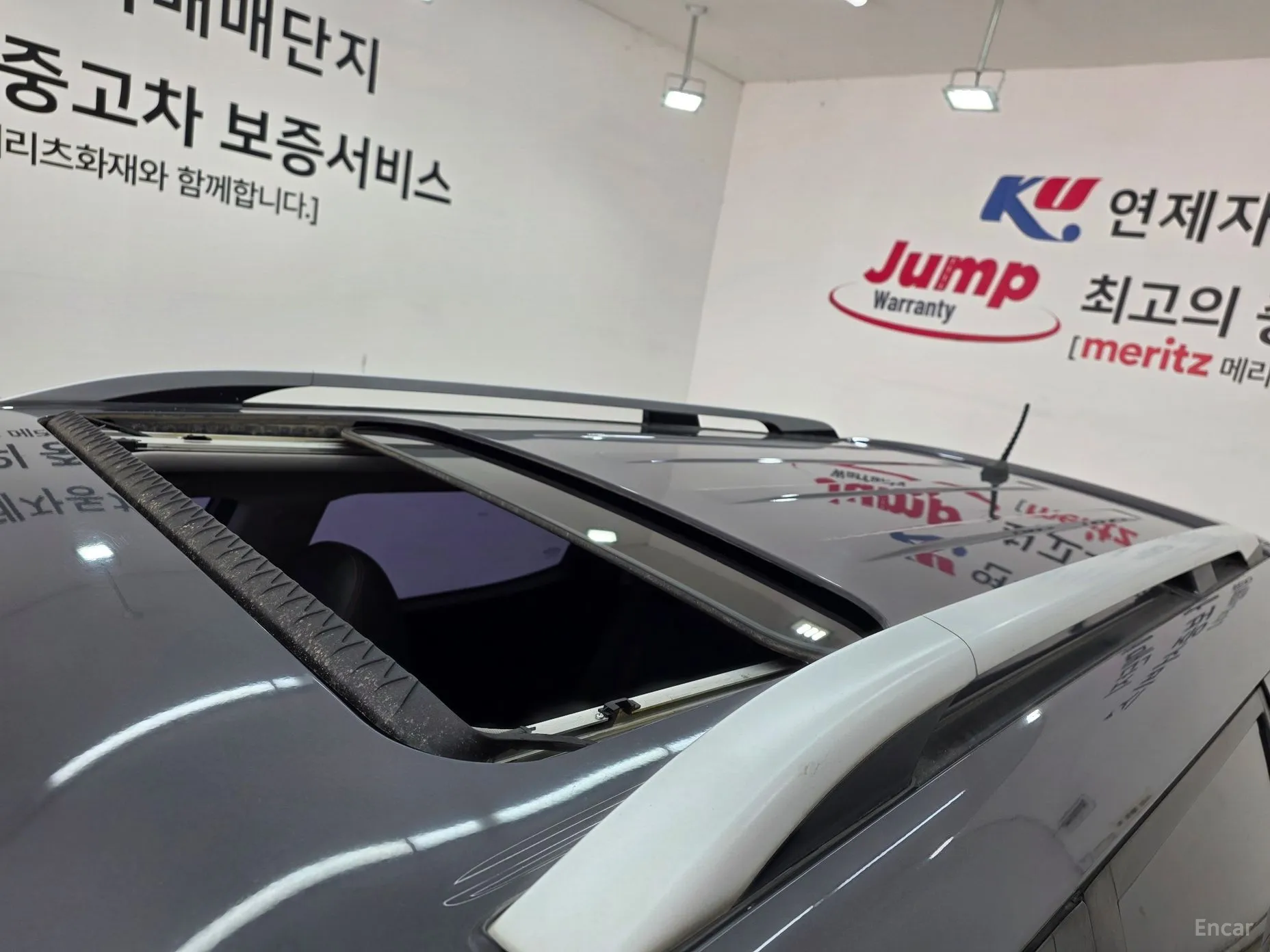 KG Mobility (SsangYong) Tivoli Air превью 5