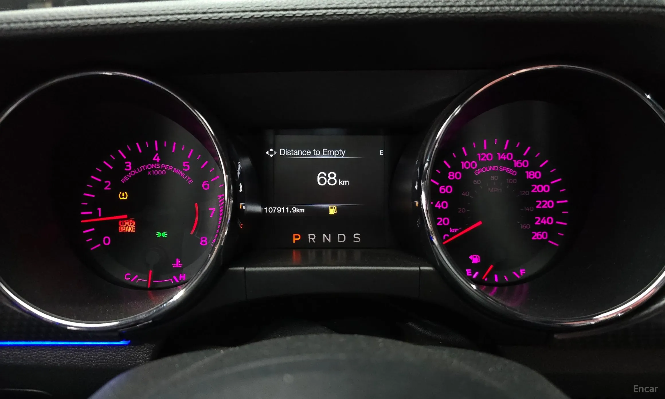 Ford Mustang превью 8