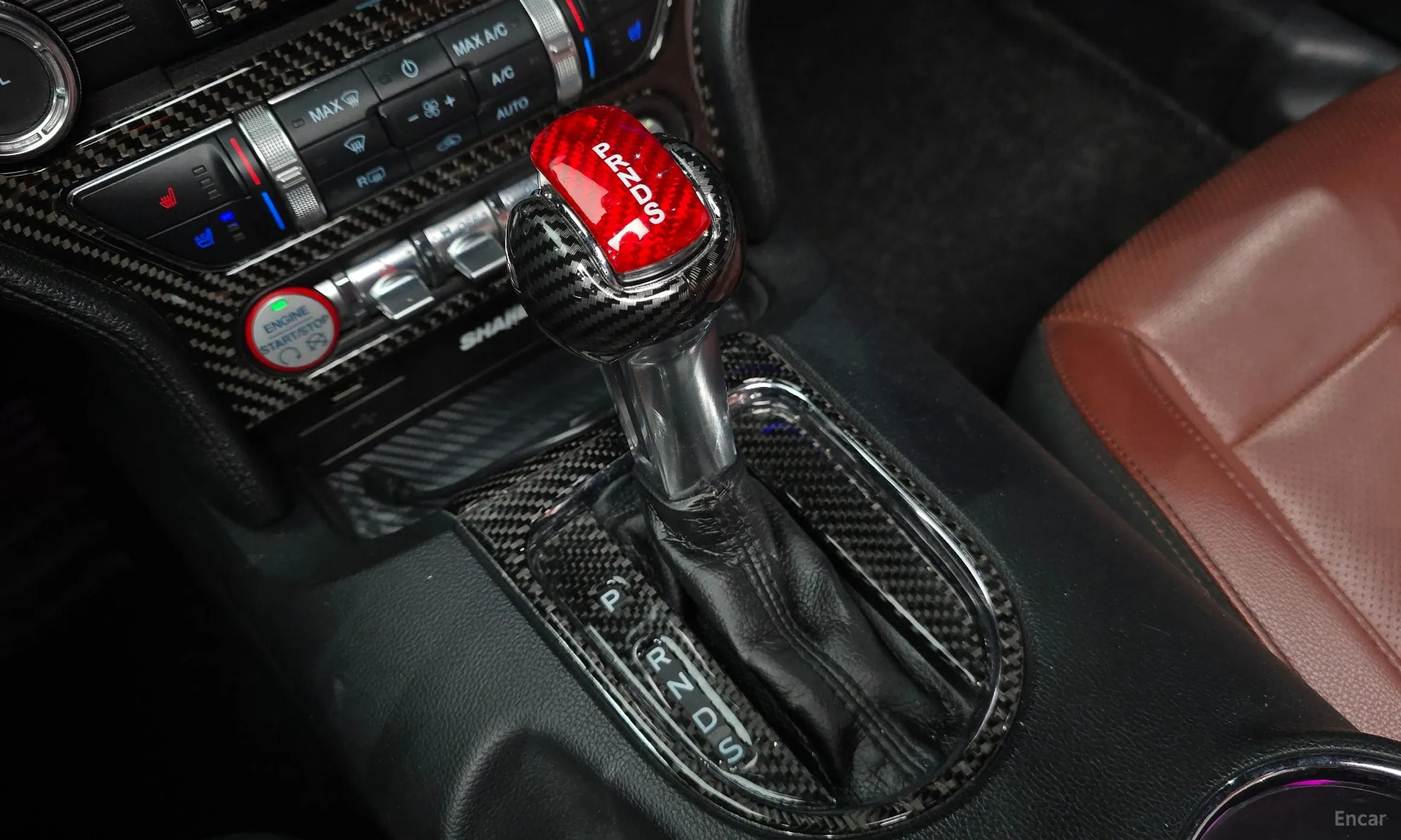 Ford Mustang превью 9