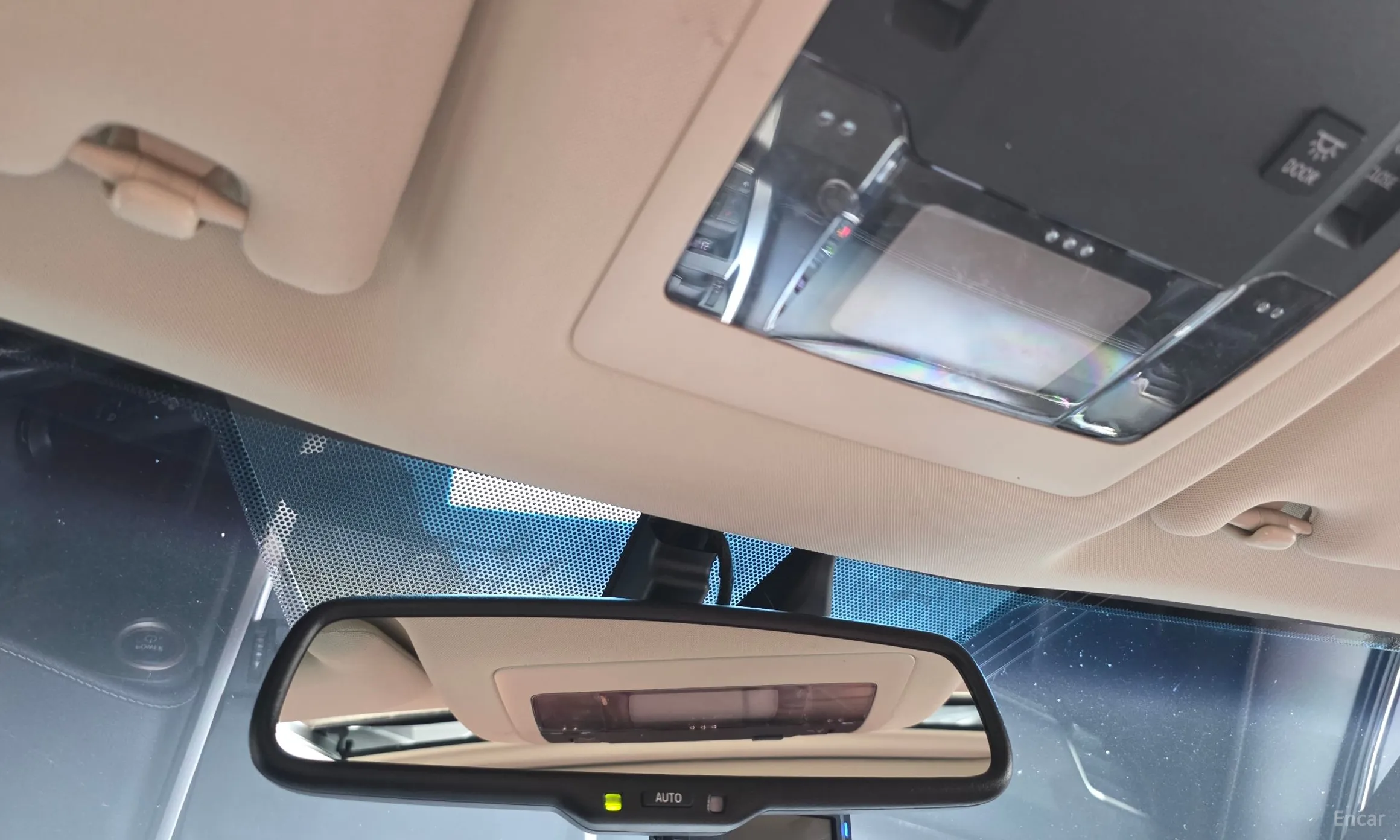 Lexus NX300h превью 19