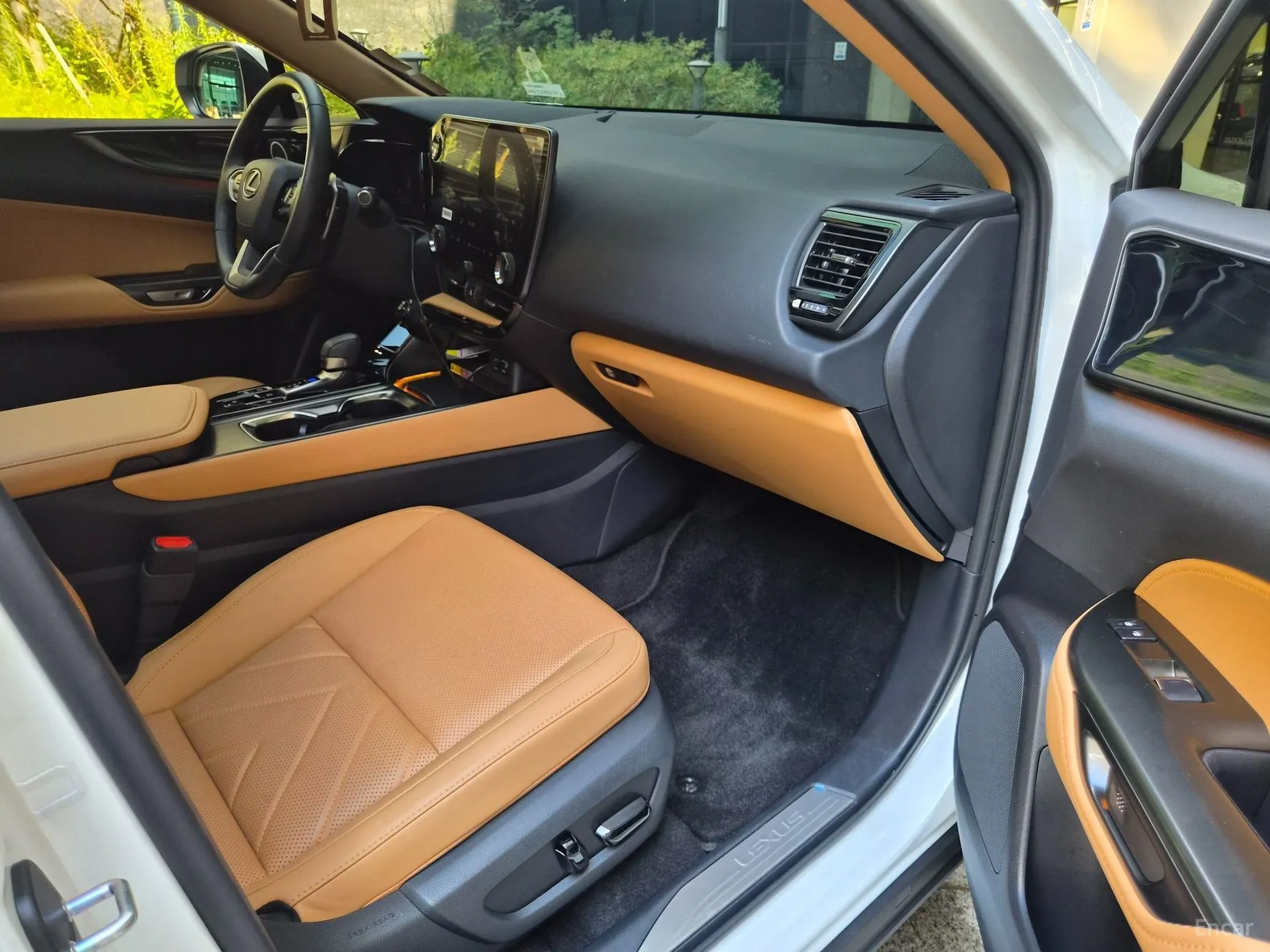 Lexus NX350h Gen 2 превью 13