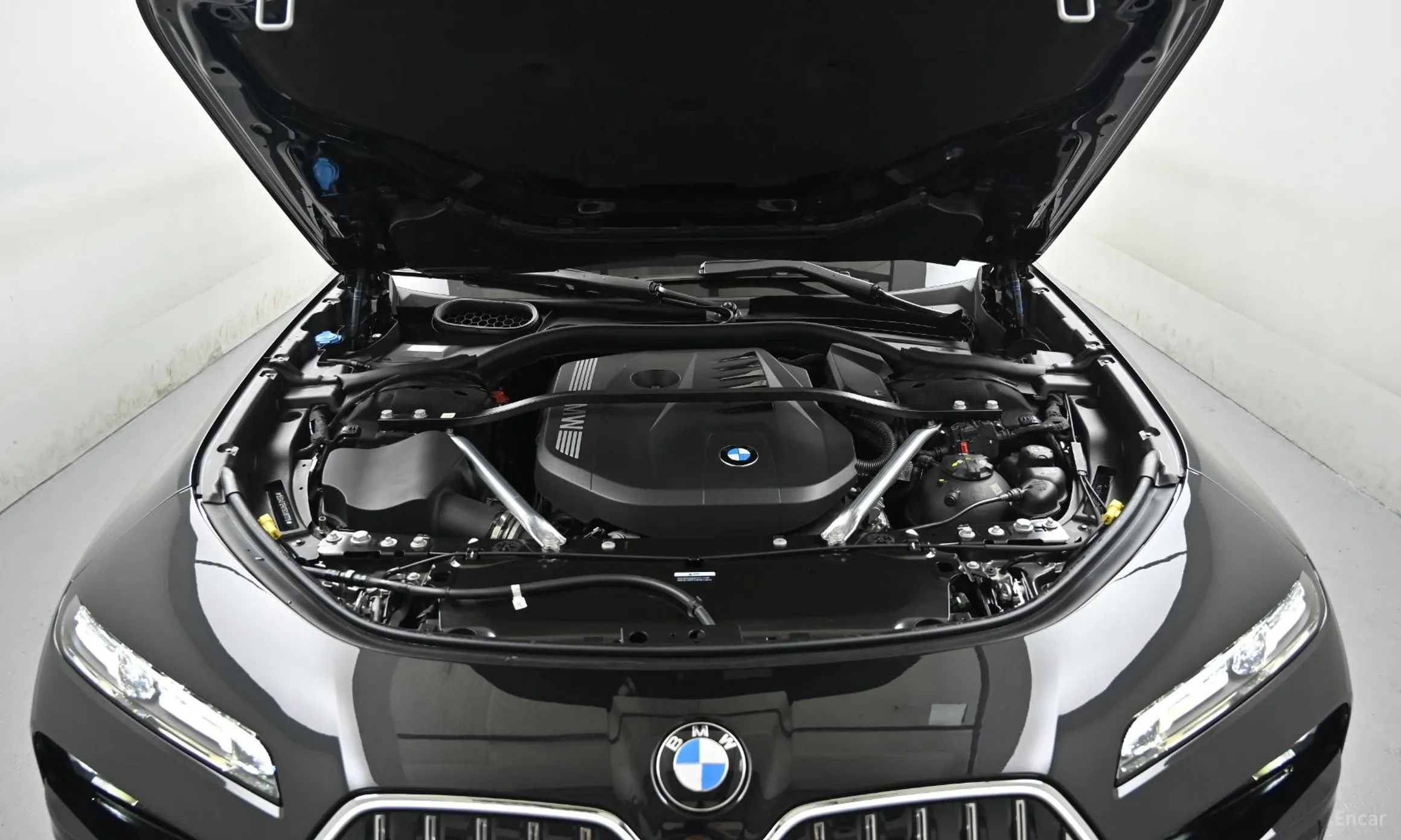 BMW 7 Series (G70) превью 6