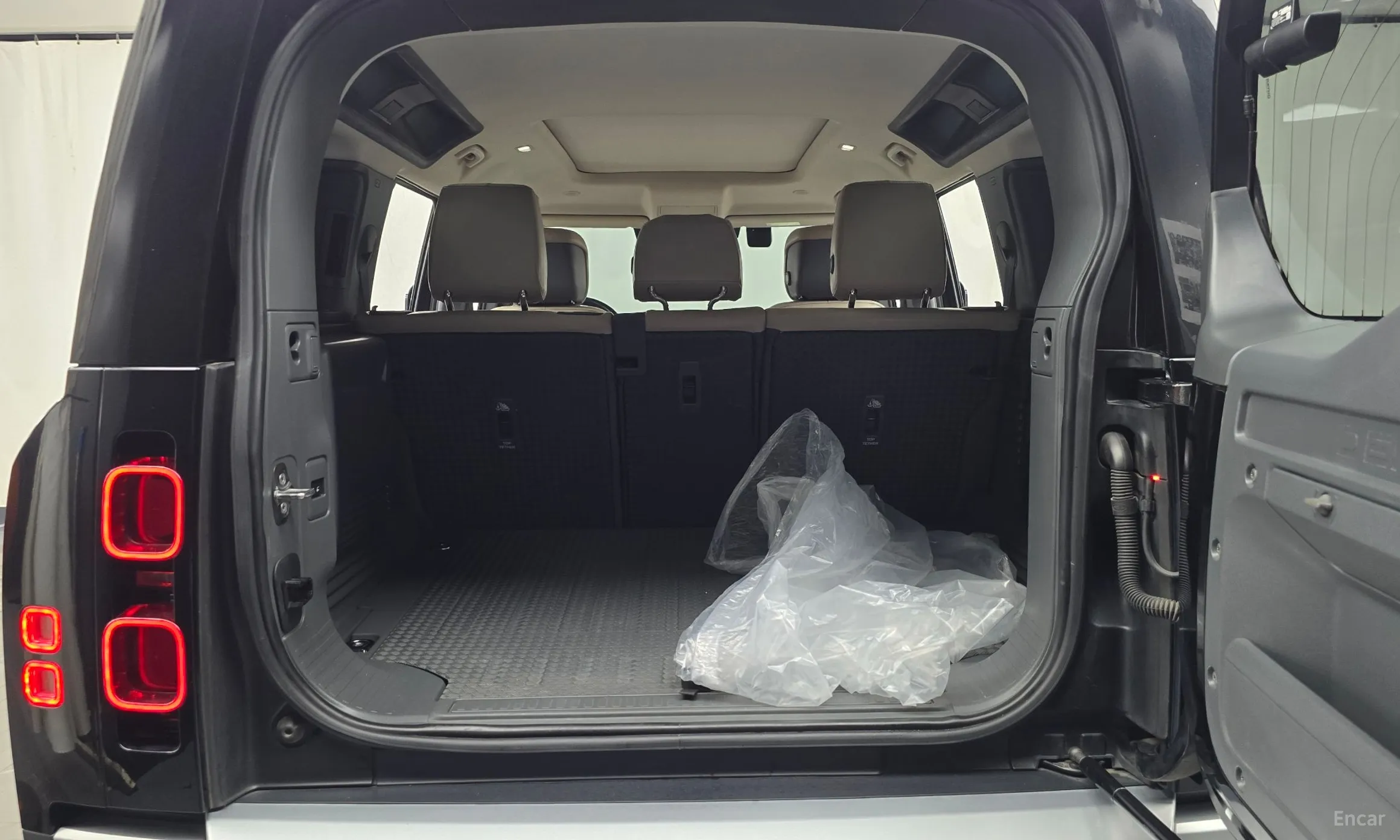 Land Rover Defender (L663) превью 20