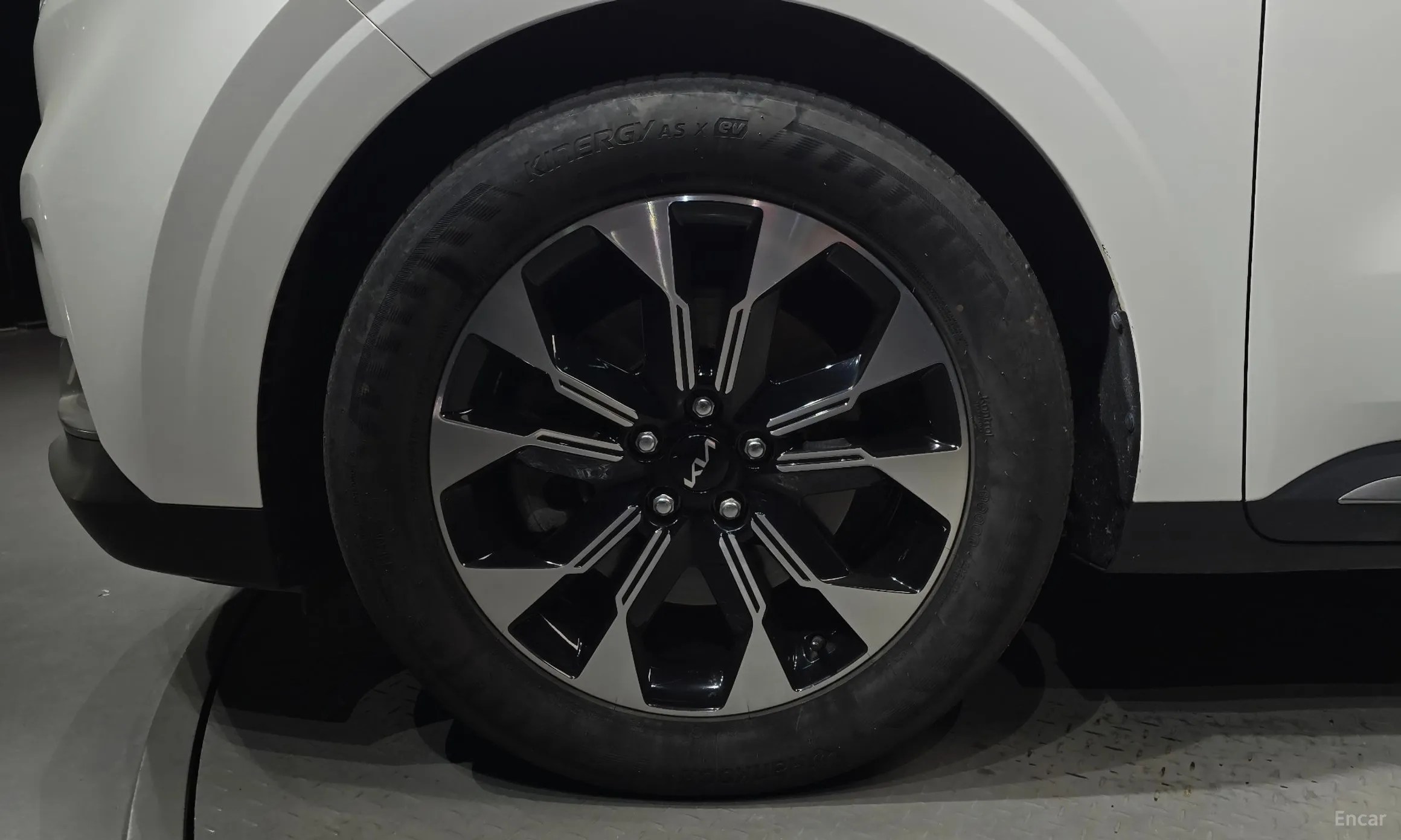 Kia Carnival Gen 4 превью 5
