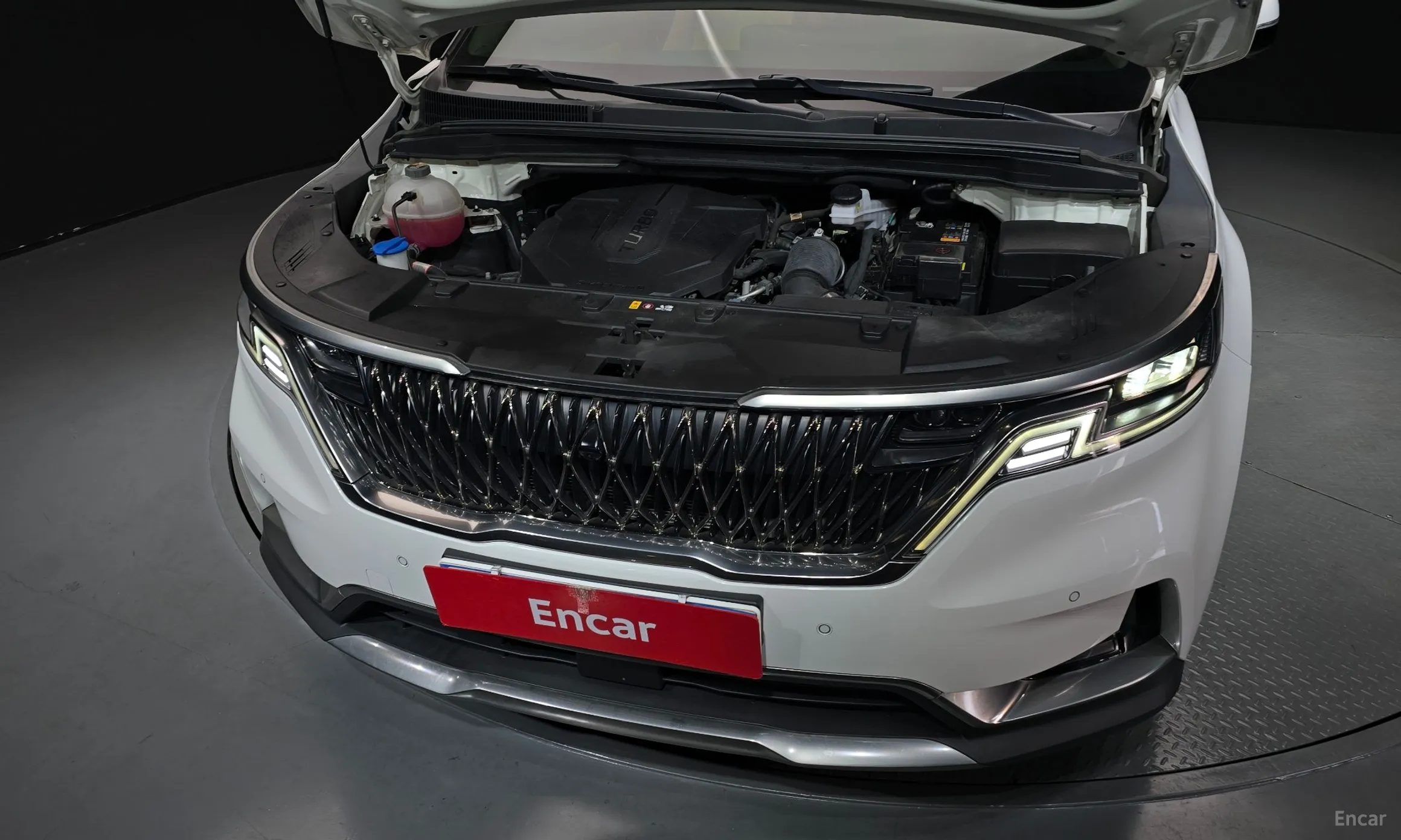 Kia Carnival Gen 4 превью 6