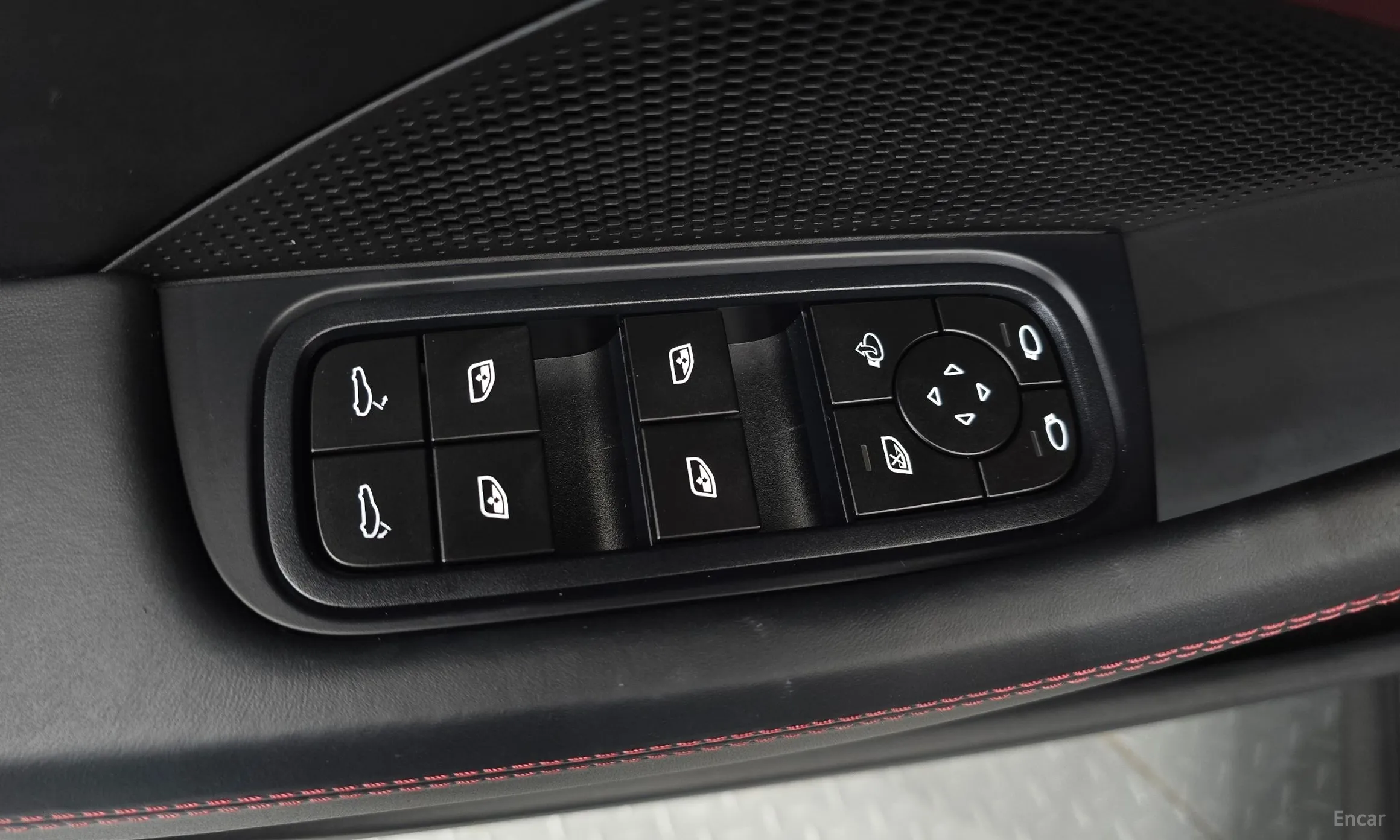 Porsche Panamera (976) превью 20