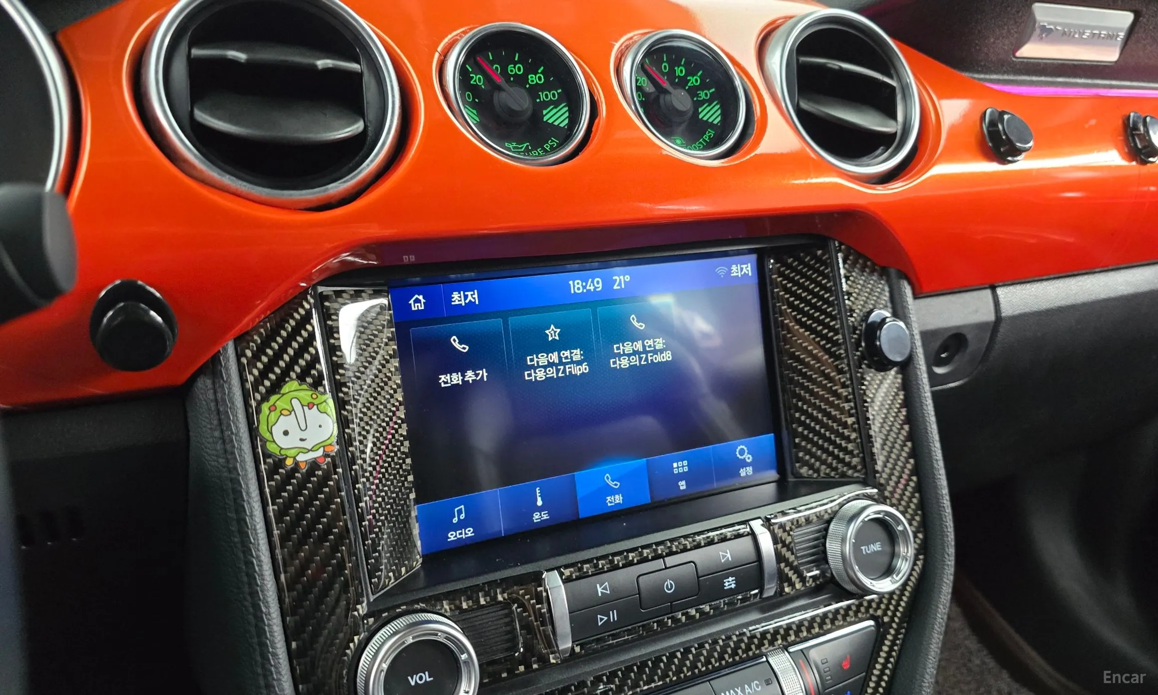 Ford Mustang превью 15