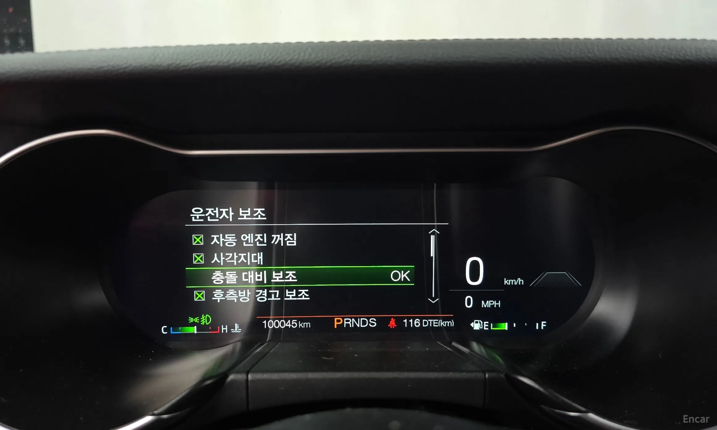 Ford Mustang превью 8