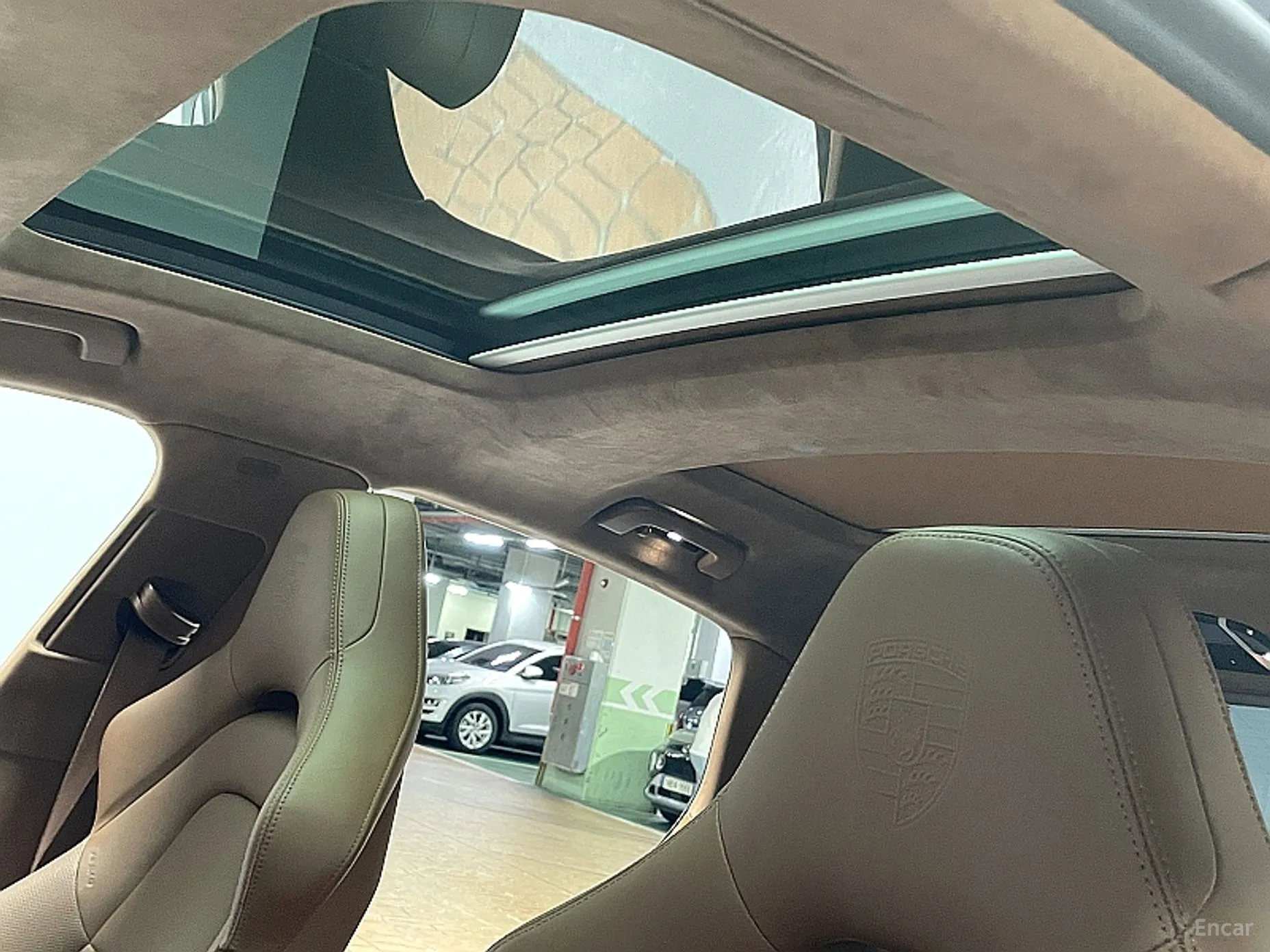Porsche Panamera (971) превью 12