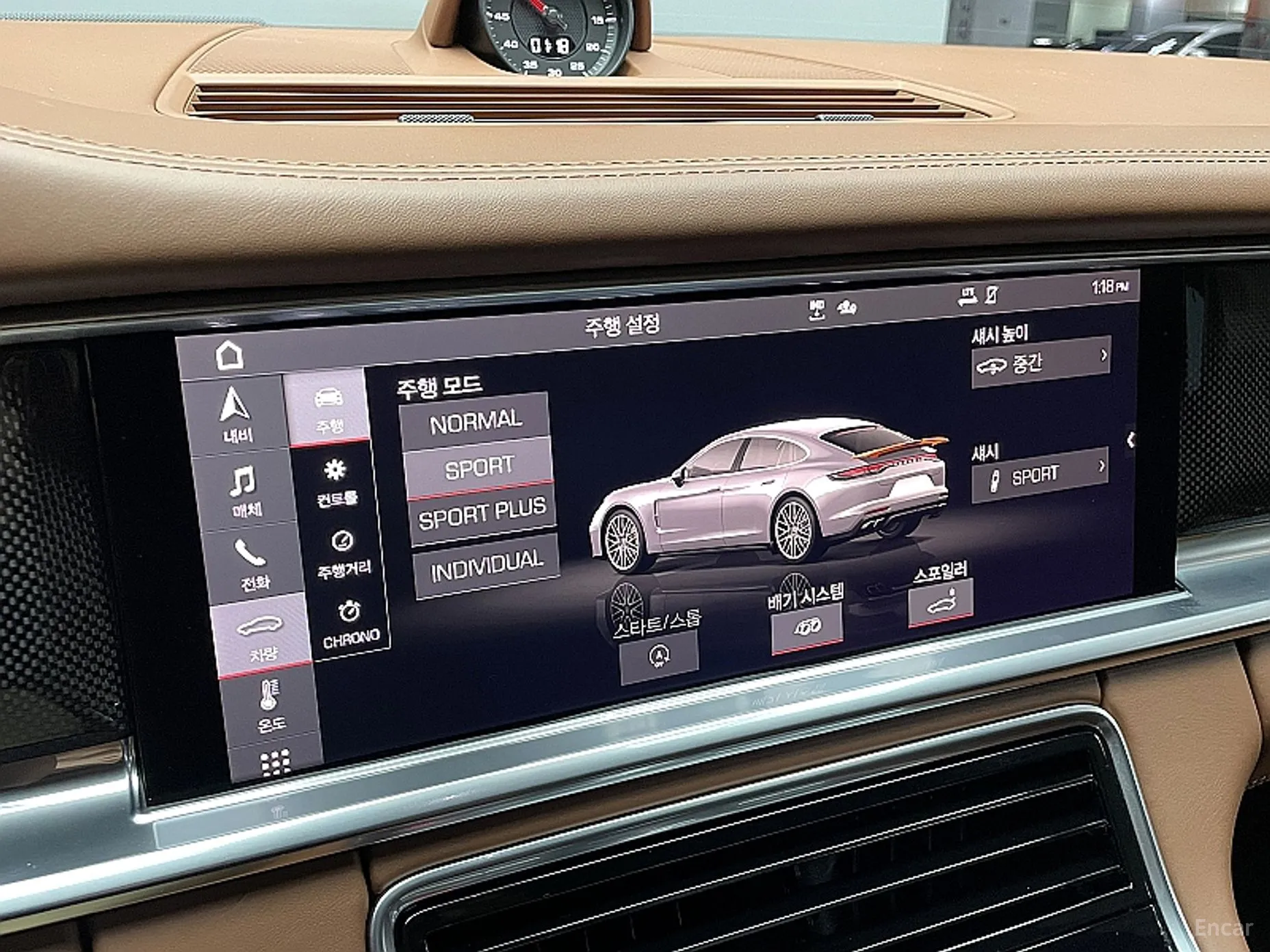 Porsche Panamera (971) превью 20