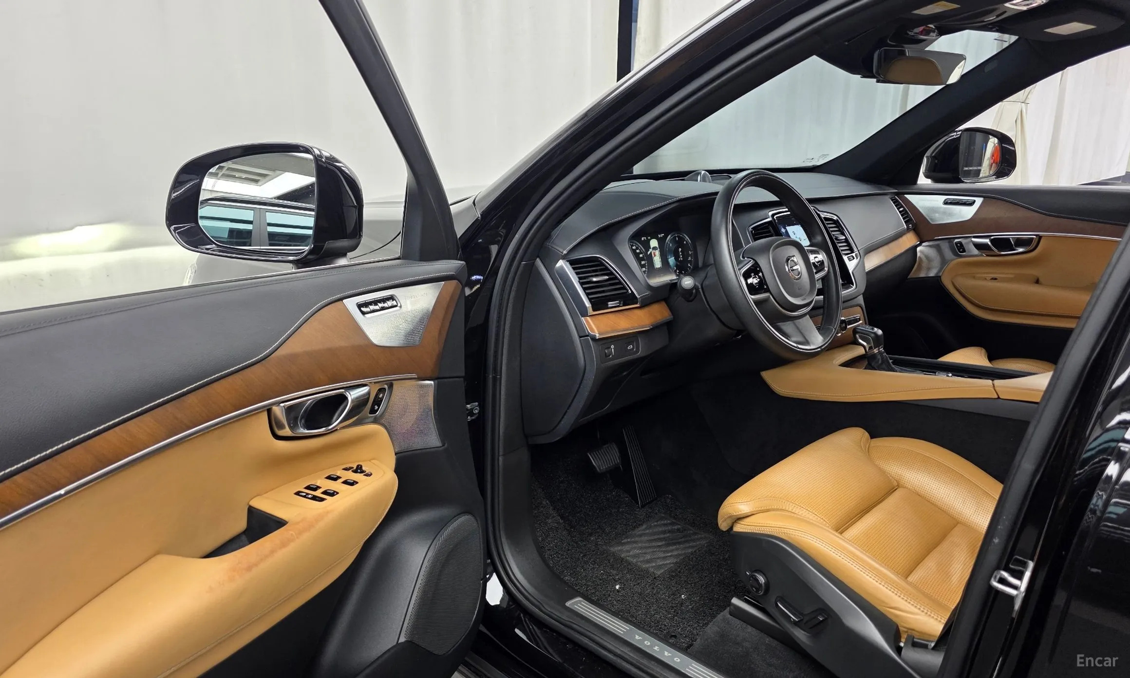 Volvo XC90 Gen 2 превью 10