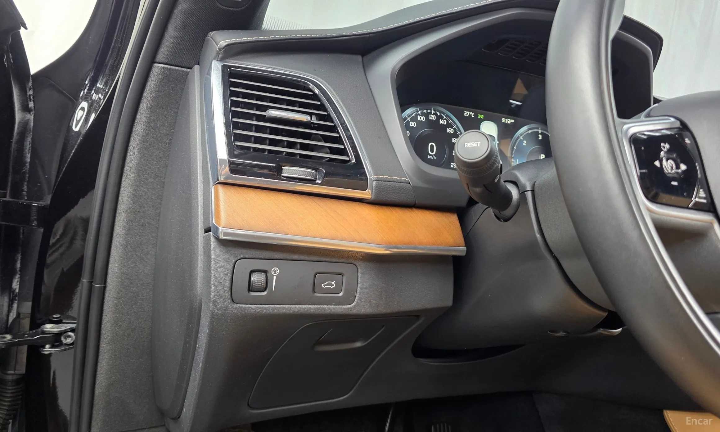 Volvo XC90 Gen 2 превью 16