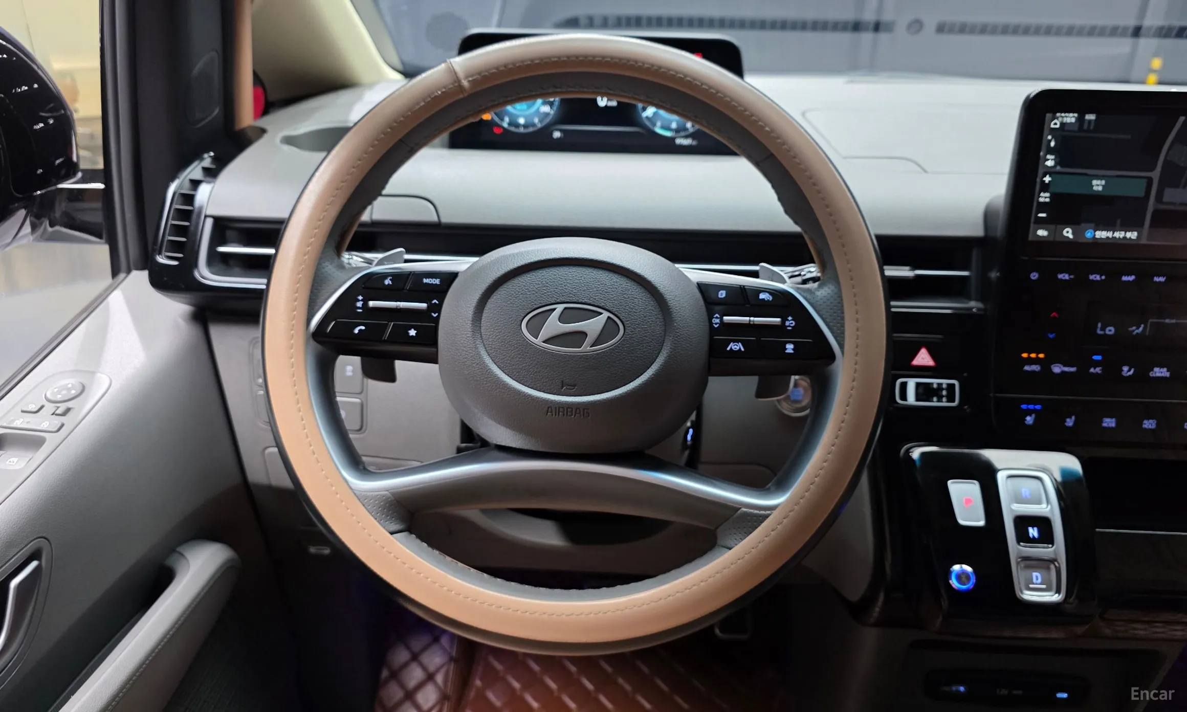 Hyundai Staria превью 13