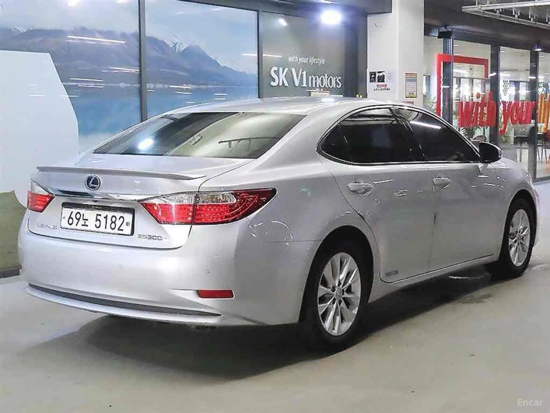 Lexus New ES300h превью 3