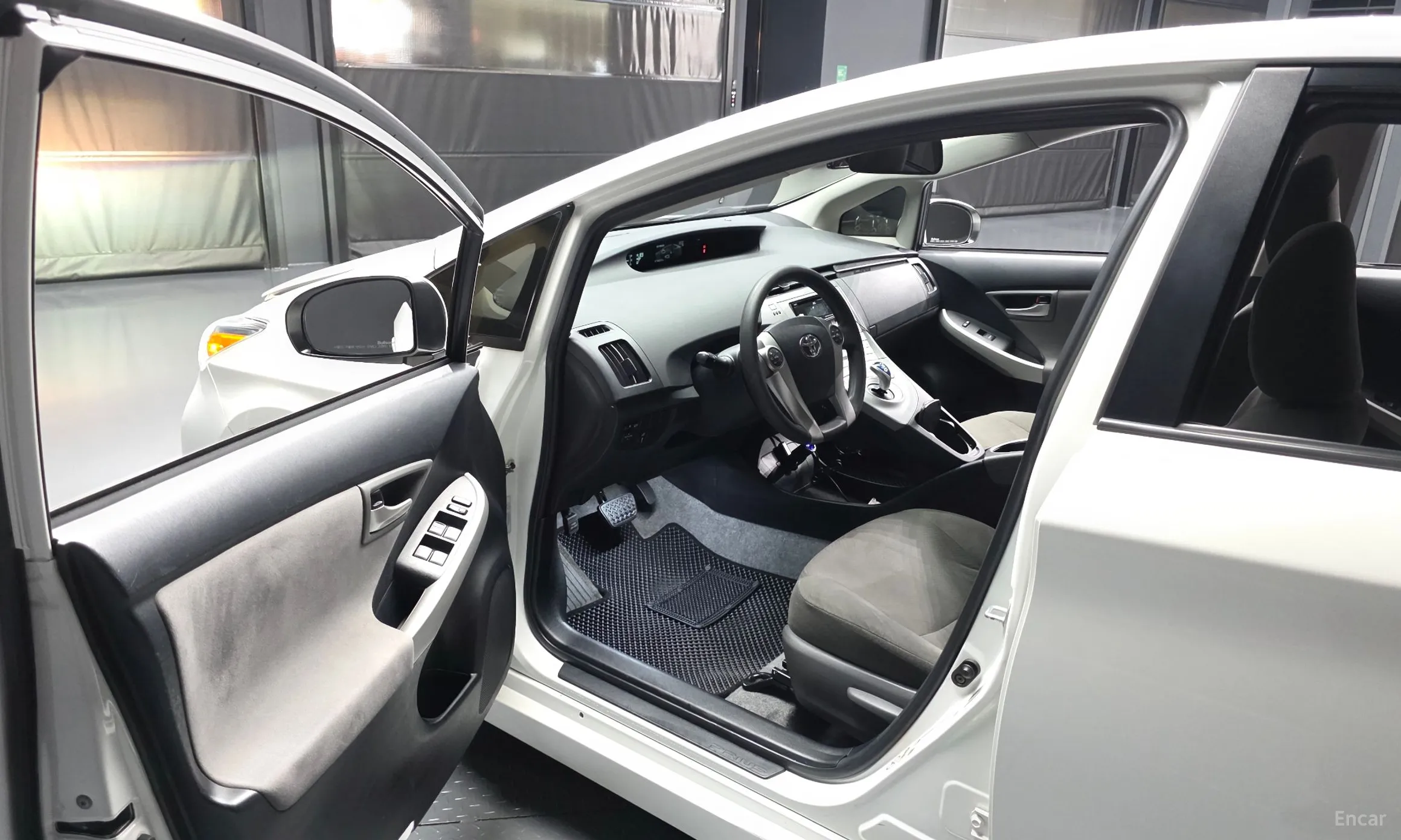 Toyota Toyota Prius превью 10