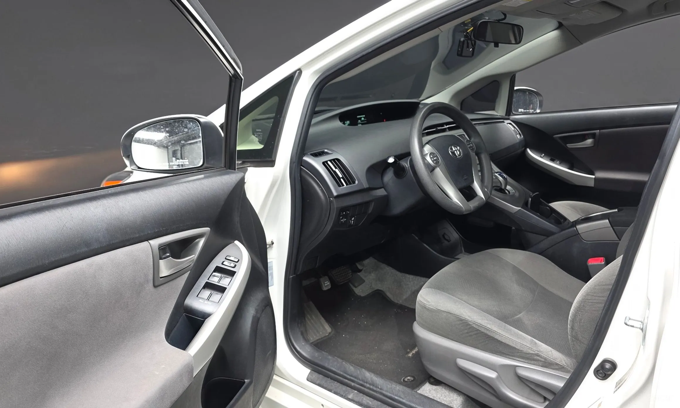 Toyota Toyota Prius превью 10