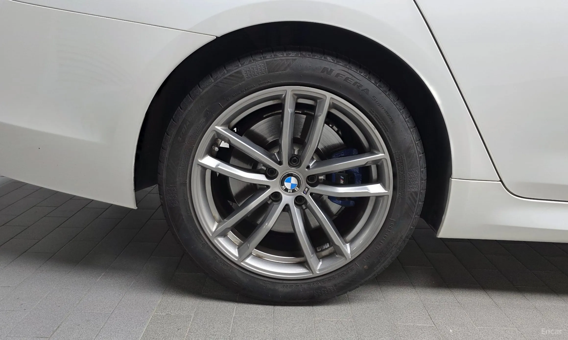 BMW 5 Series (G30) превью 5