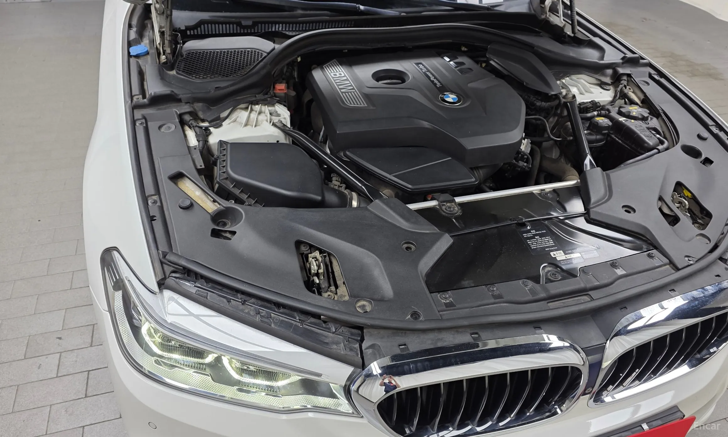 BMW 5 Series (G30) превью 6