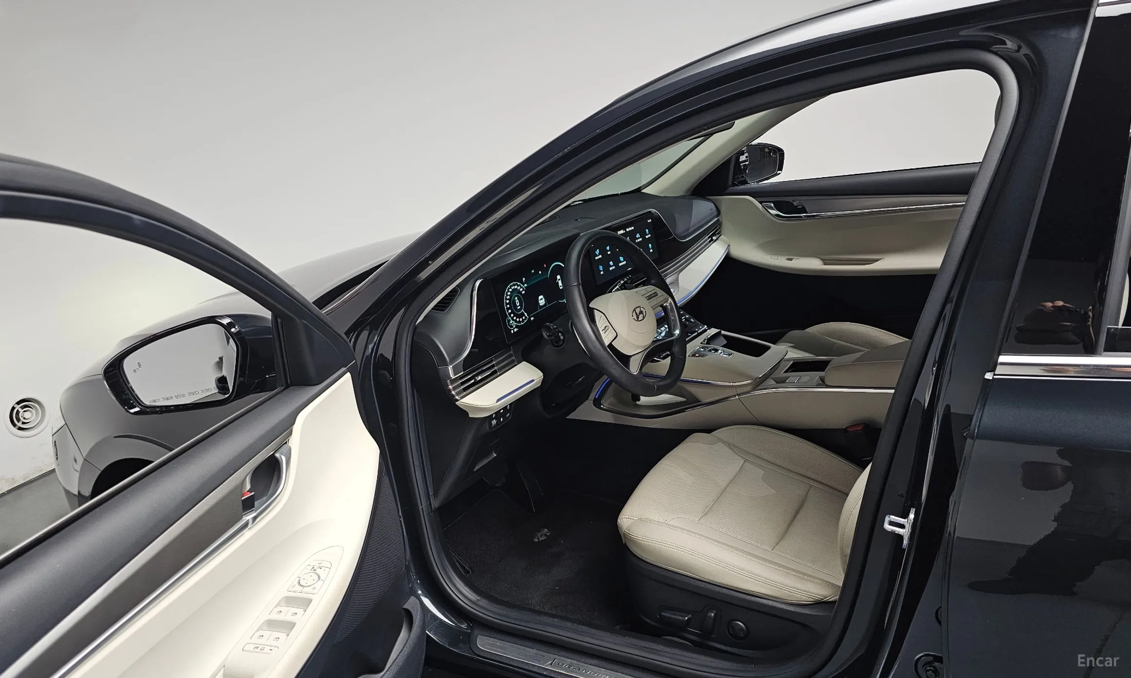 Hyundai Grandeur IG Hybrid превью 10