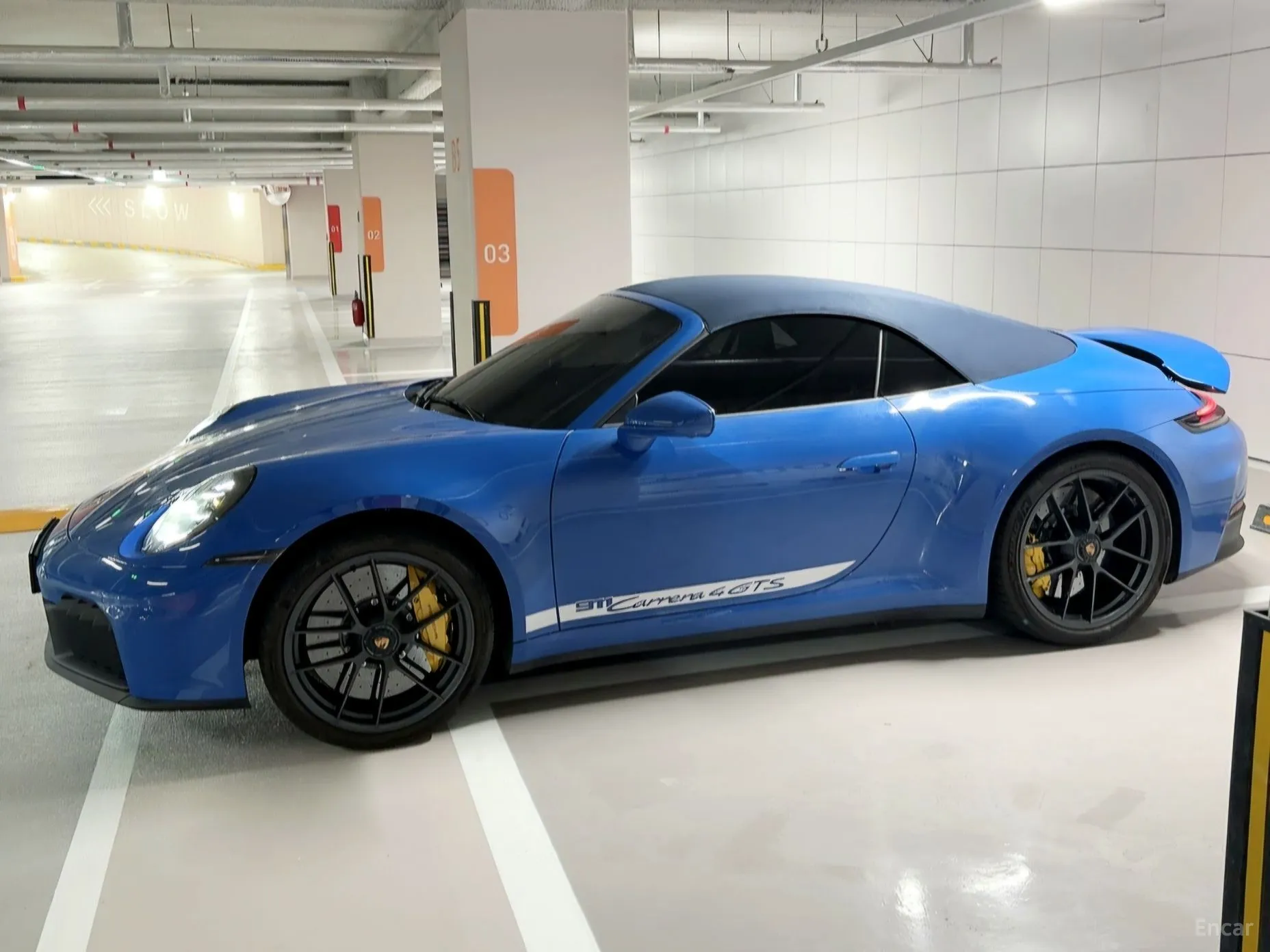 Porsche 911 (992) превью 4