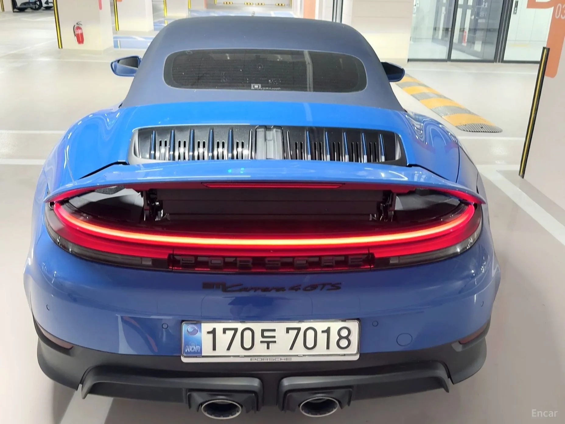 Porsche 911 (992) превью 5