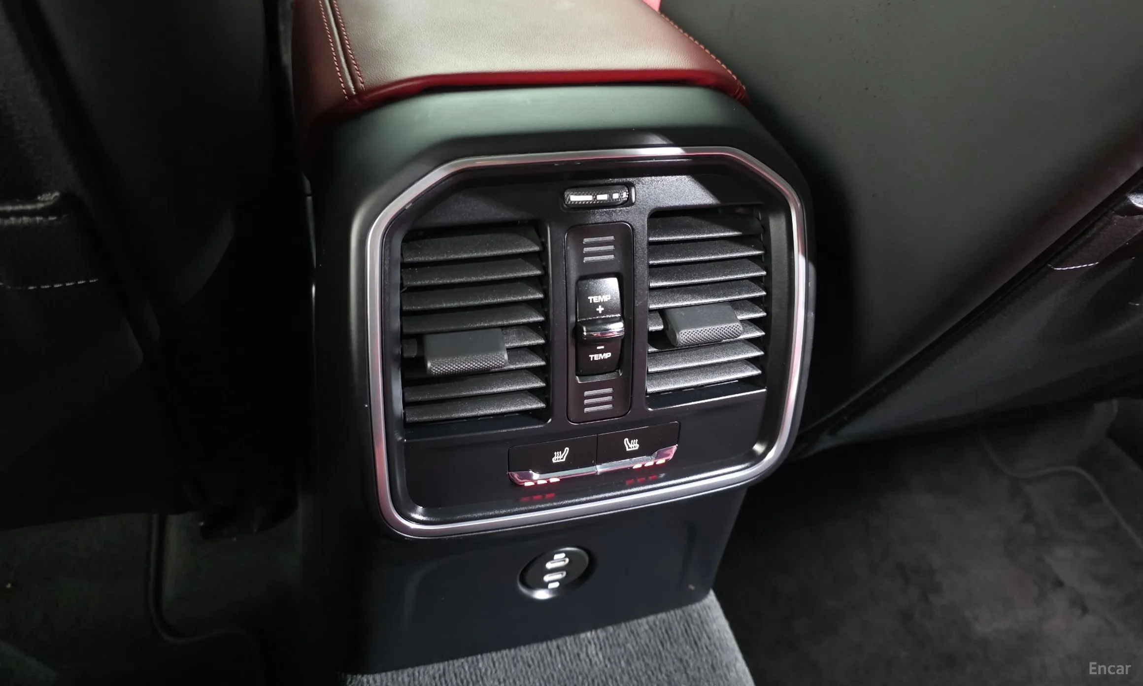 Porsche Macan превью 18