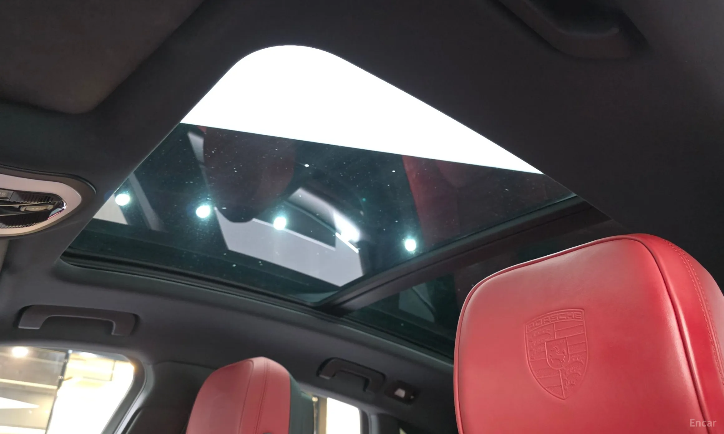 Porsche Macan превью 19