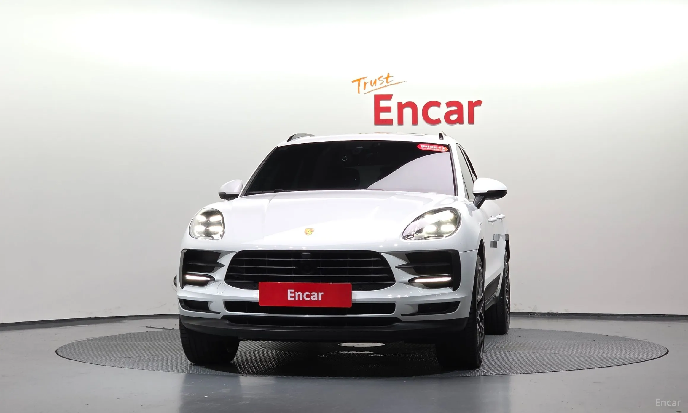 Porsche Macan превью 3