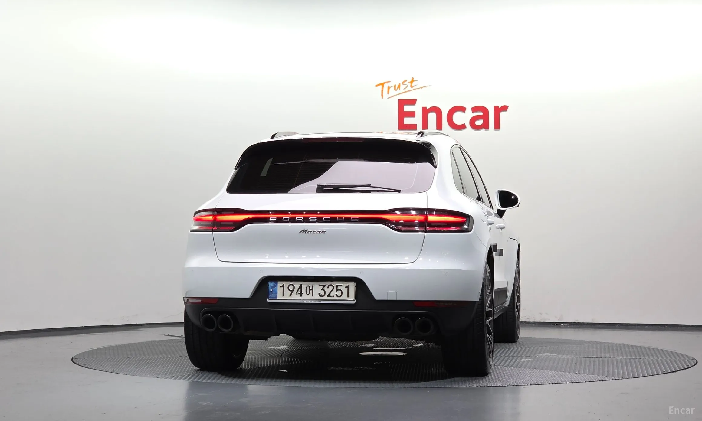 Porsche Macan превью 4