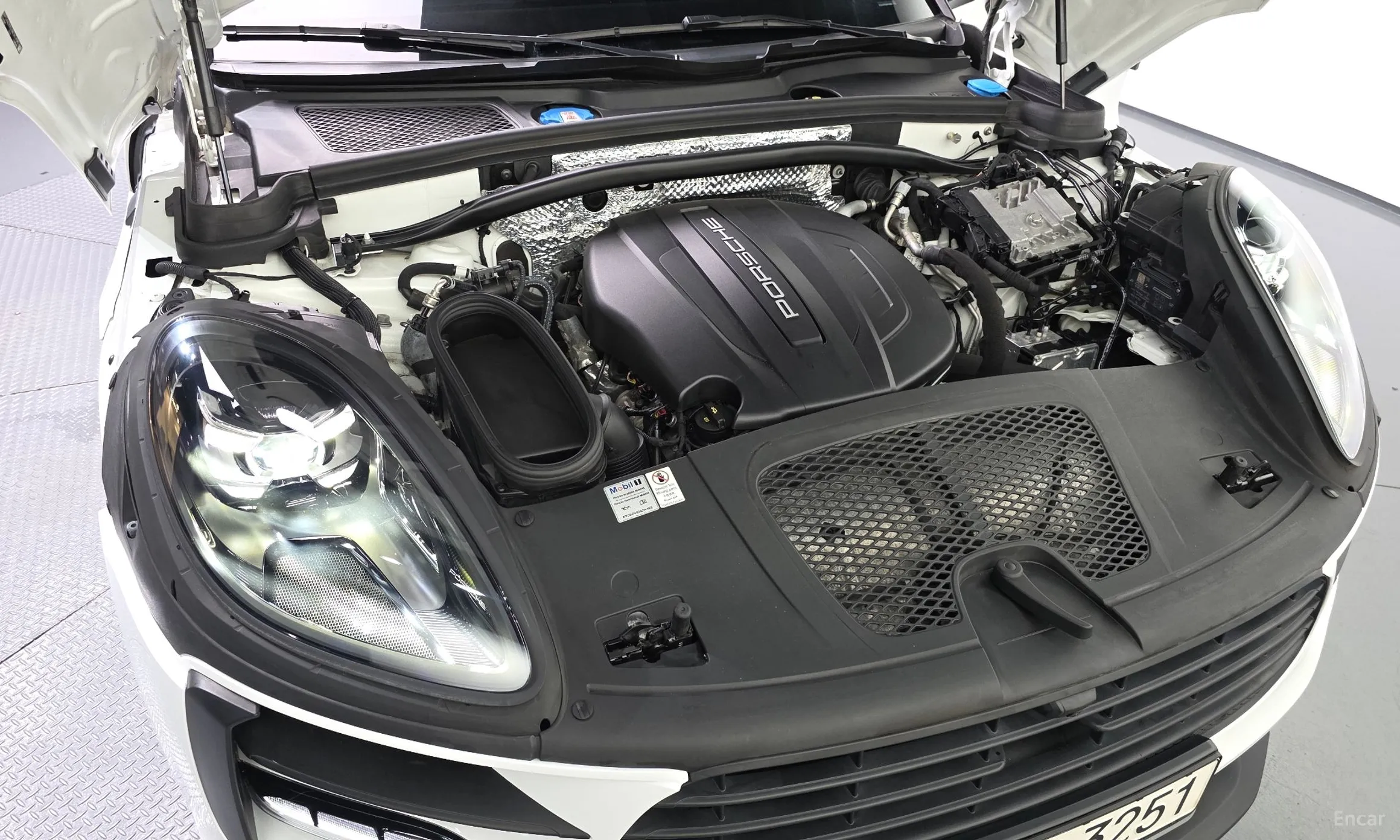 Porsche Macan превью 6