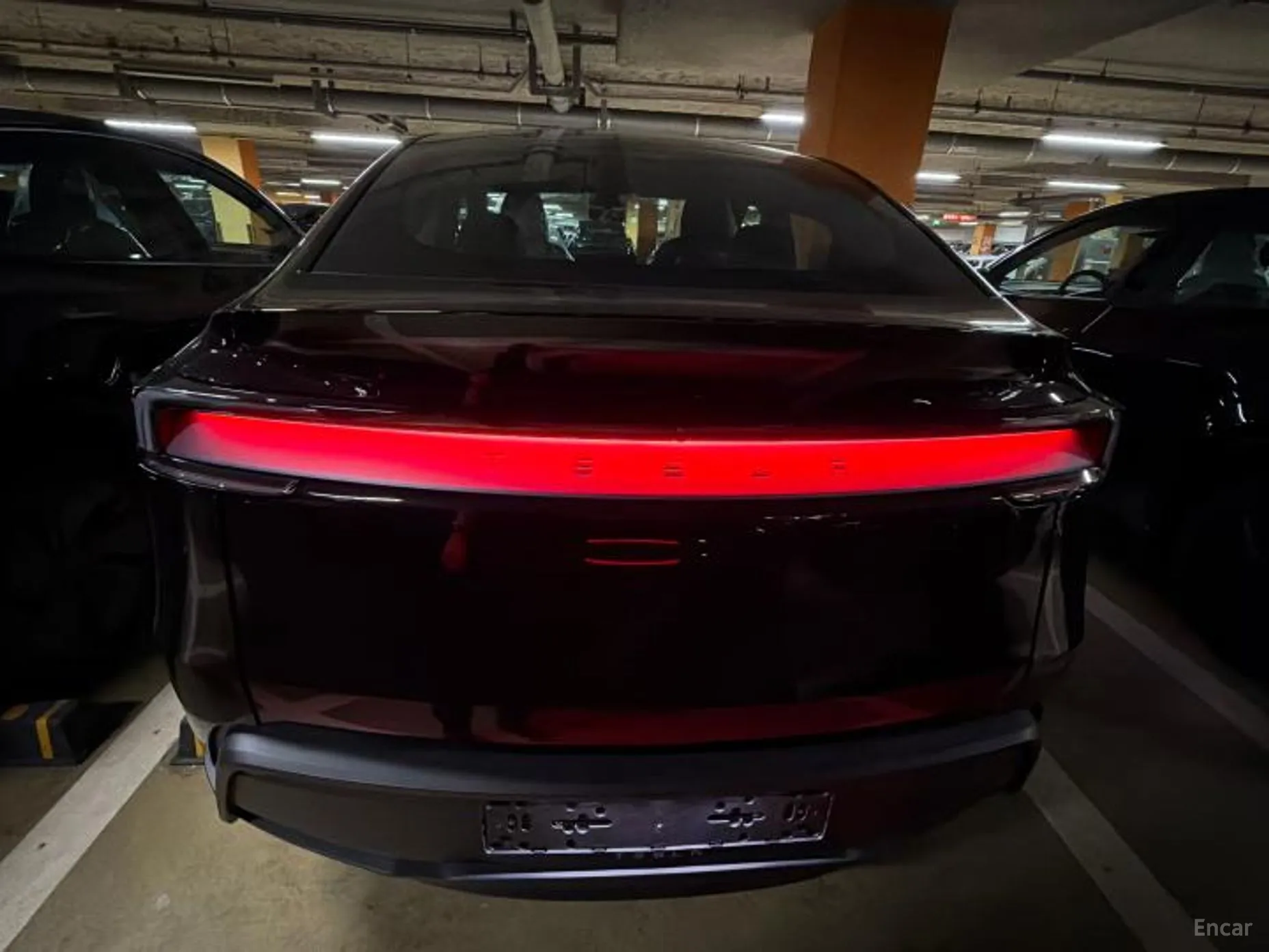 Tesla Model Y превью 14