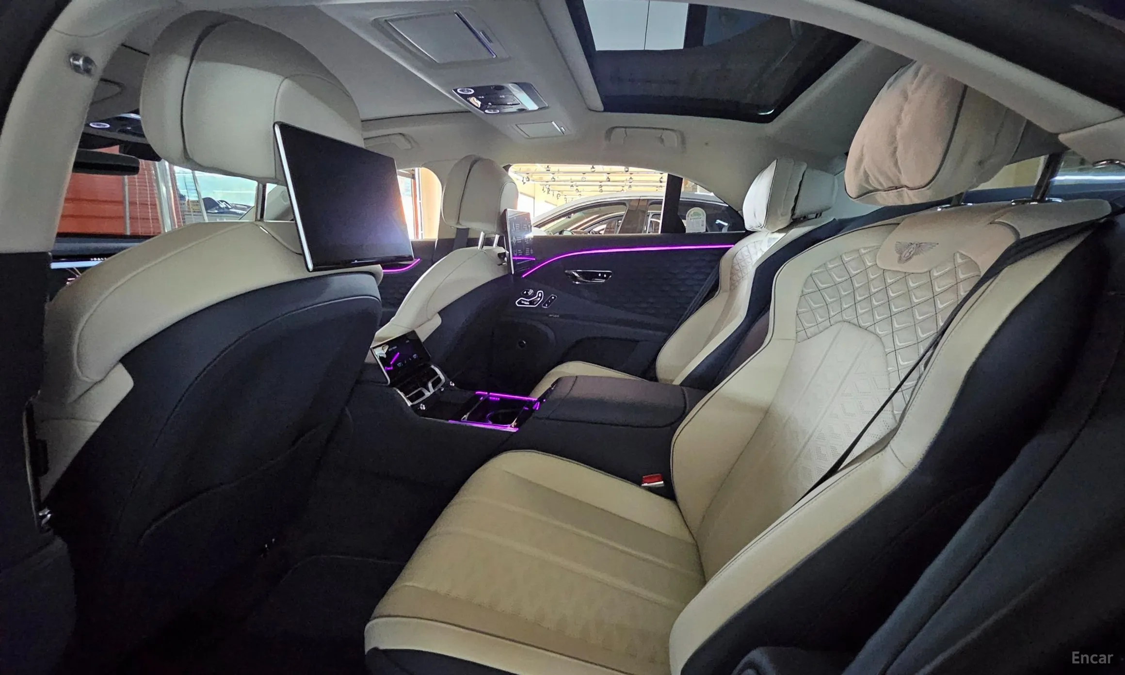 Bentley Flying Spur 4th Generation превью 11
