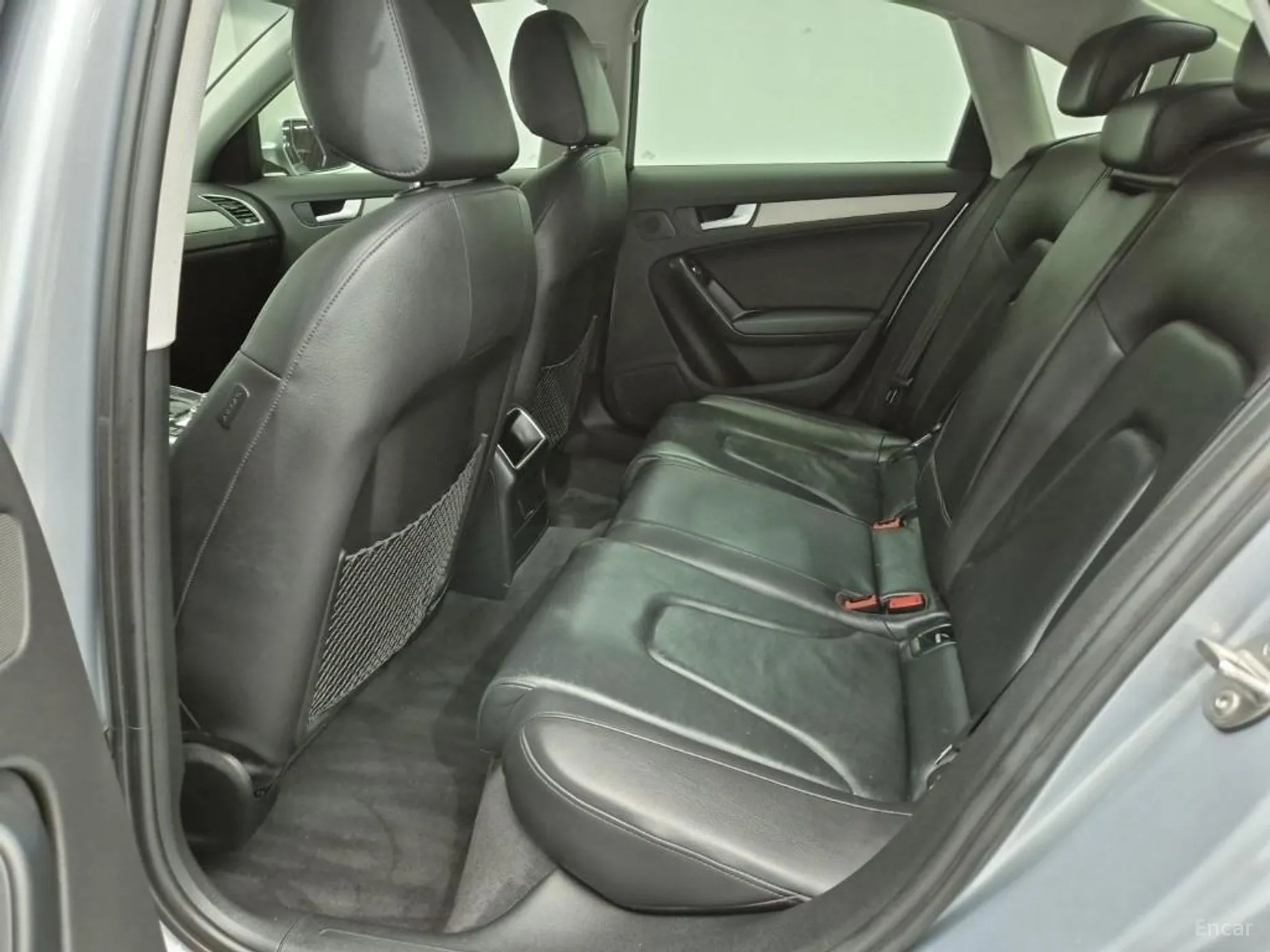 Audi New A4 превью 14