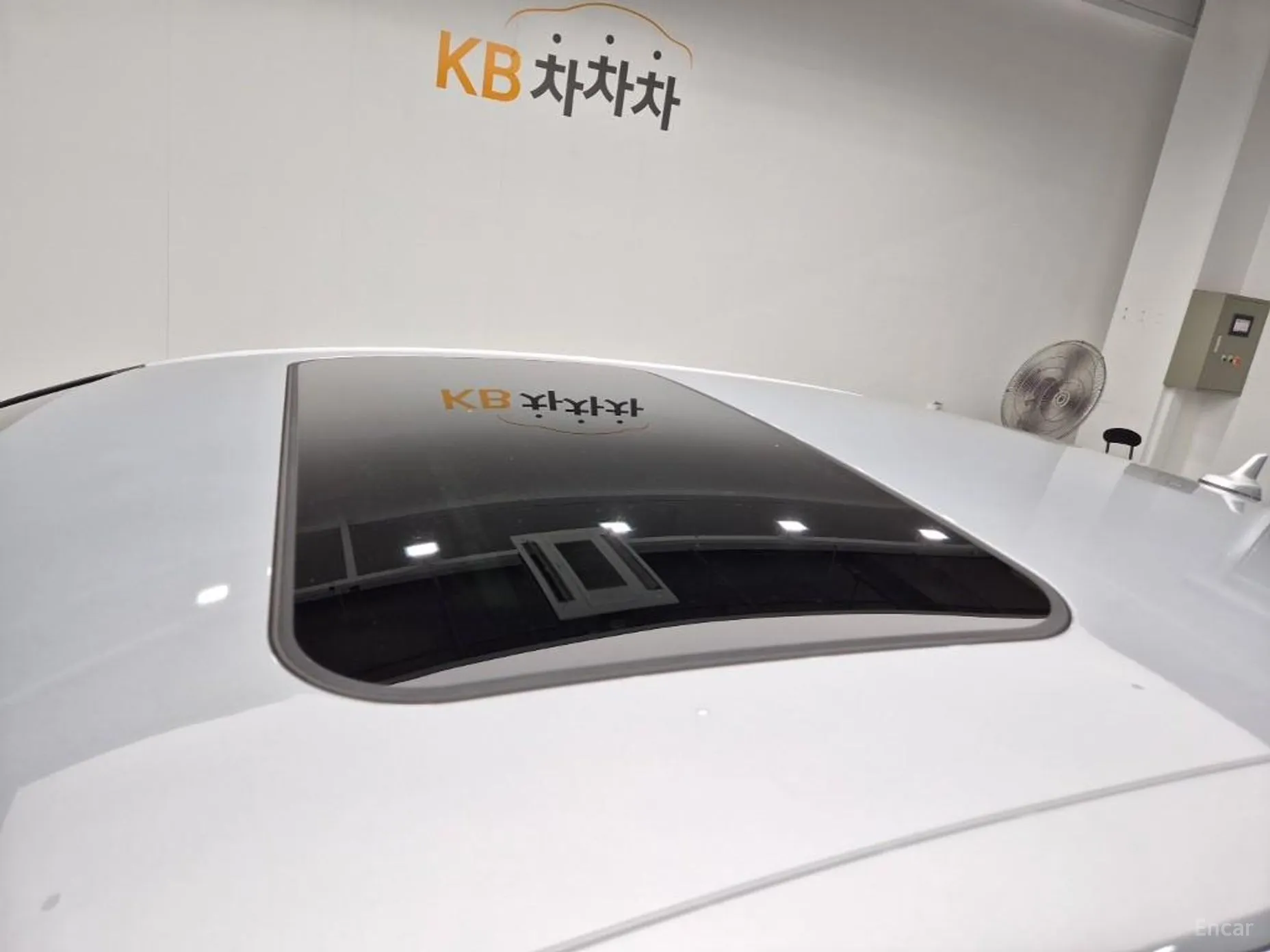 Audi New A4 превью 17