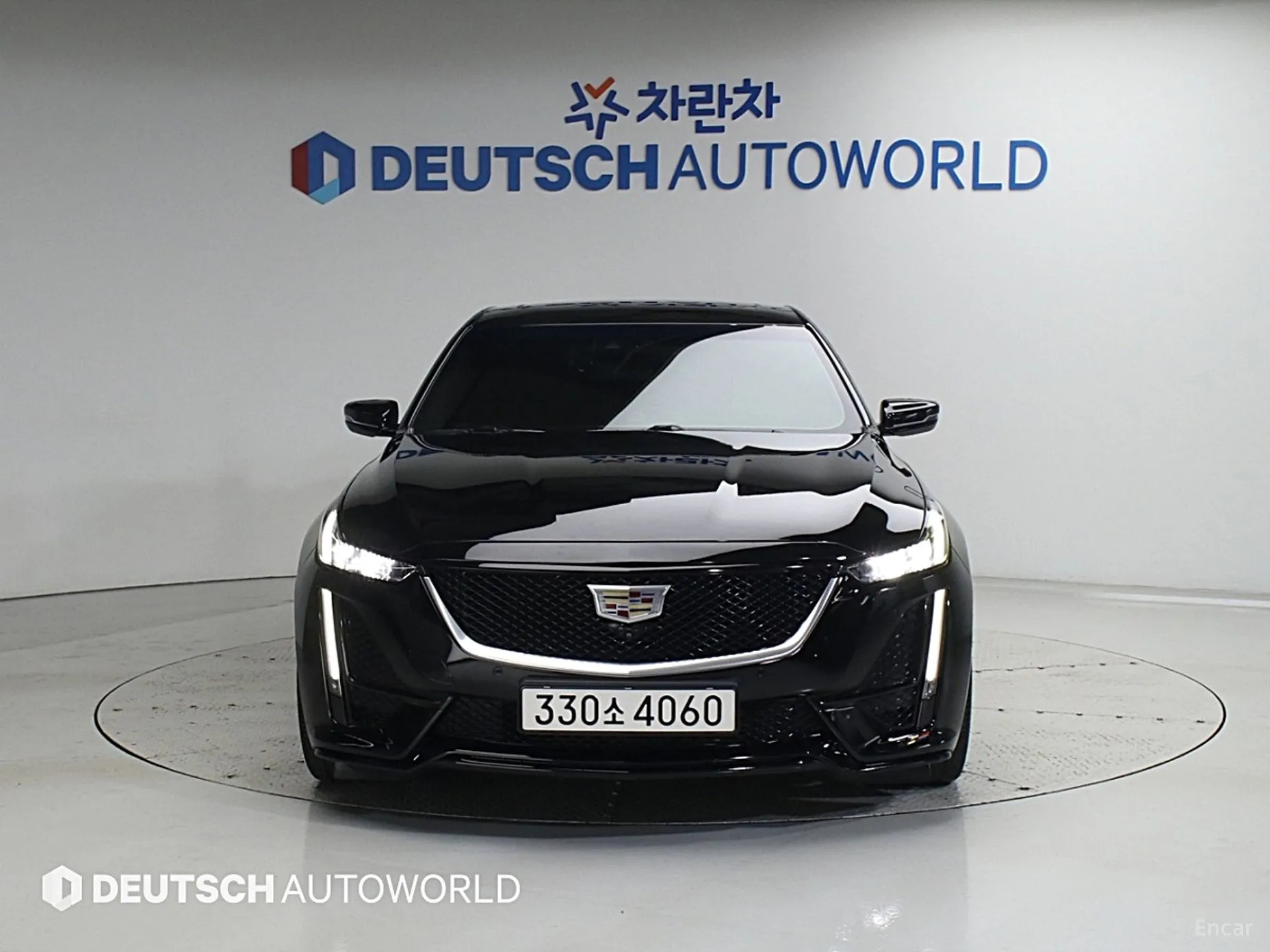 Cadillac CT5 превью 3