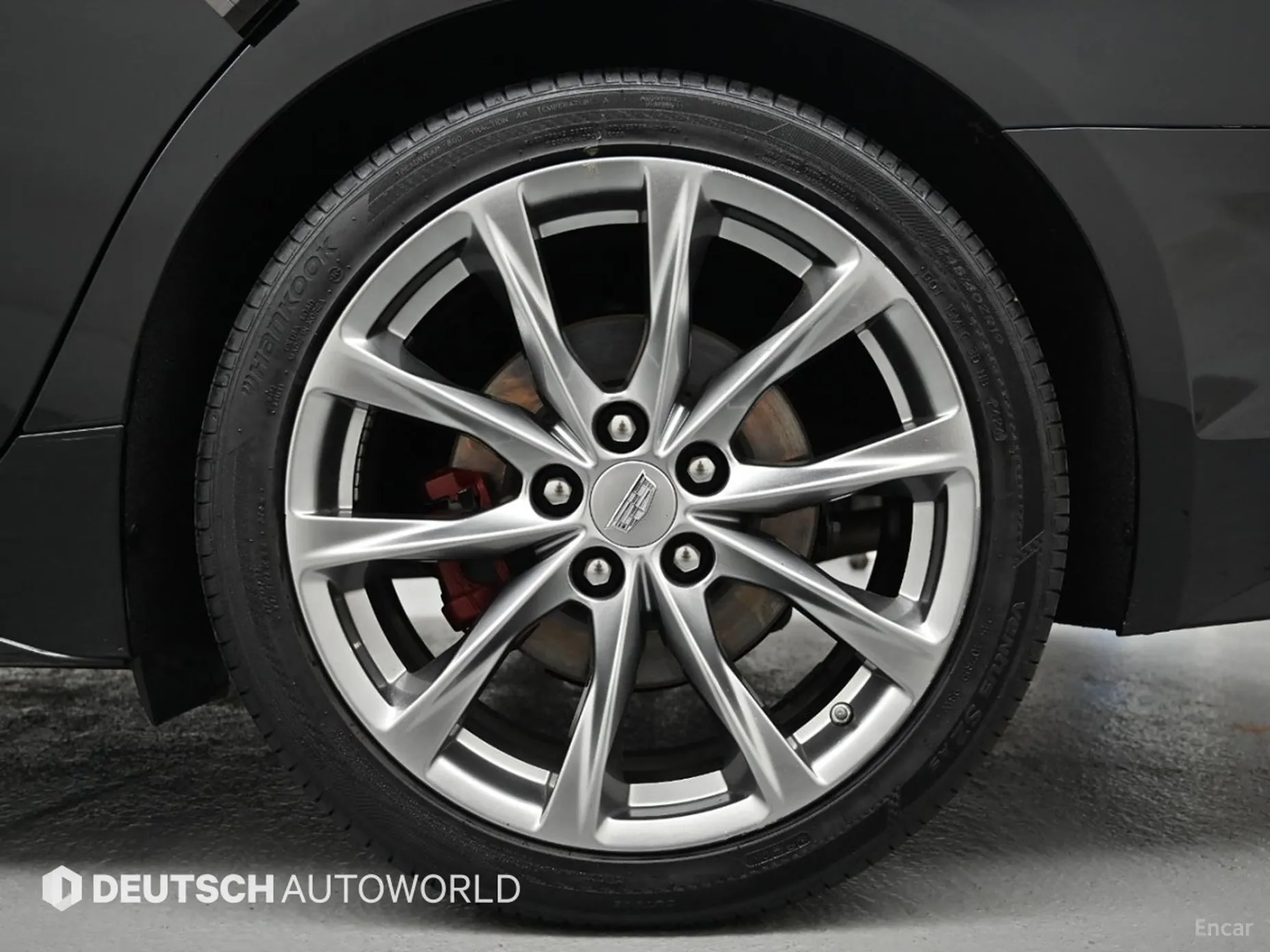 Cadillac CT5 превью 5