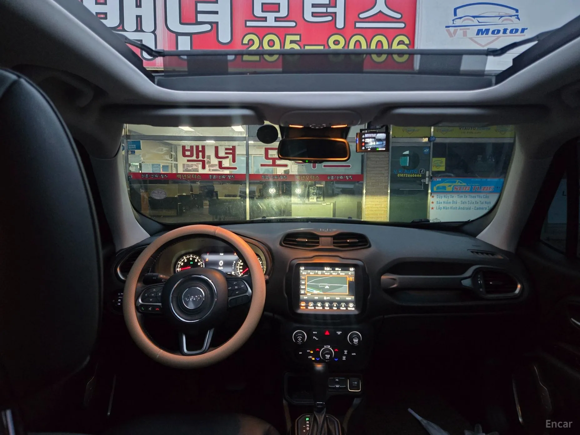 Jeep Renegade превью 12
