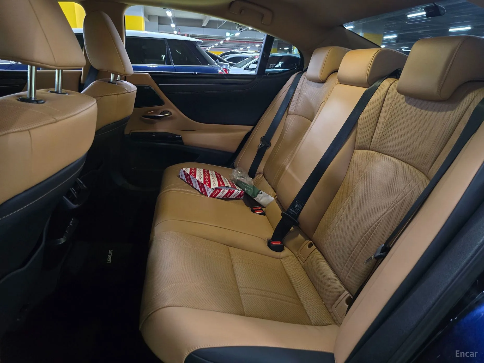 Lexus ES300h 7th Generation превью 11