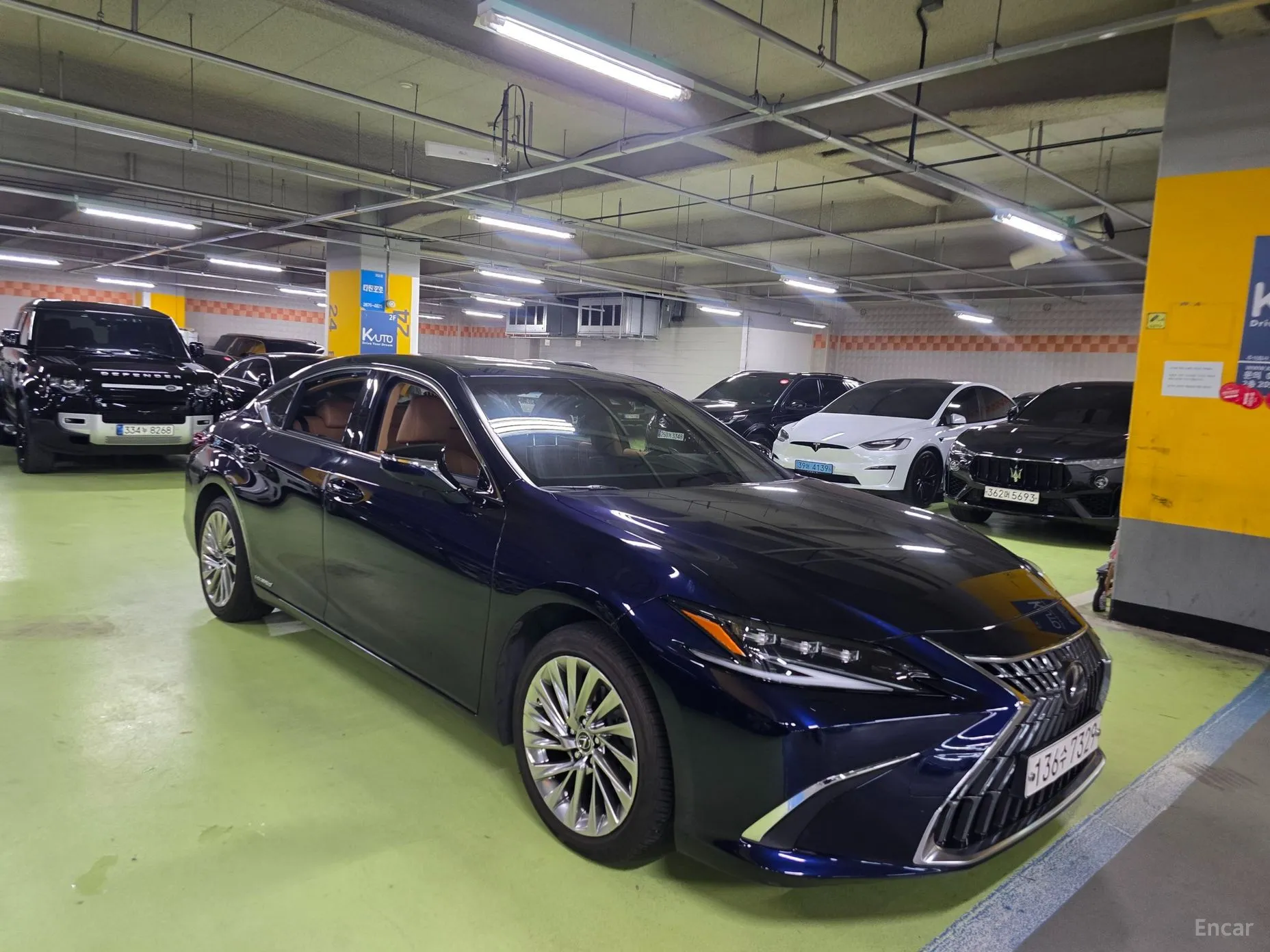Lexus ES300h 7th Generation превью 3